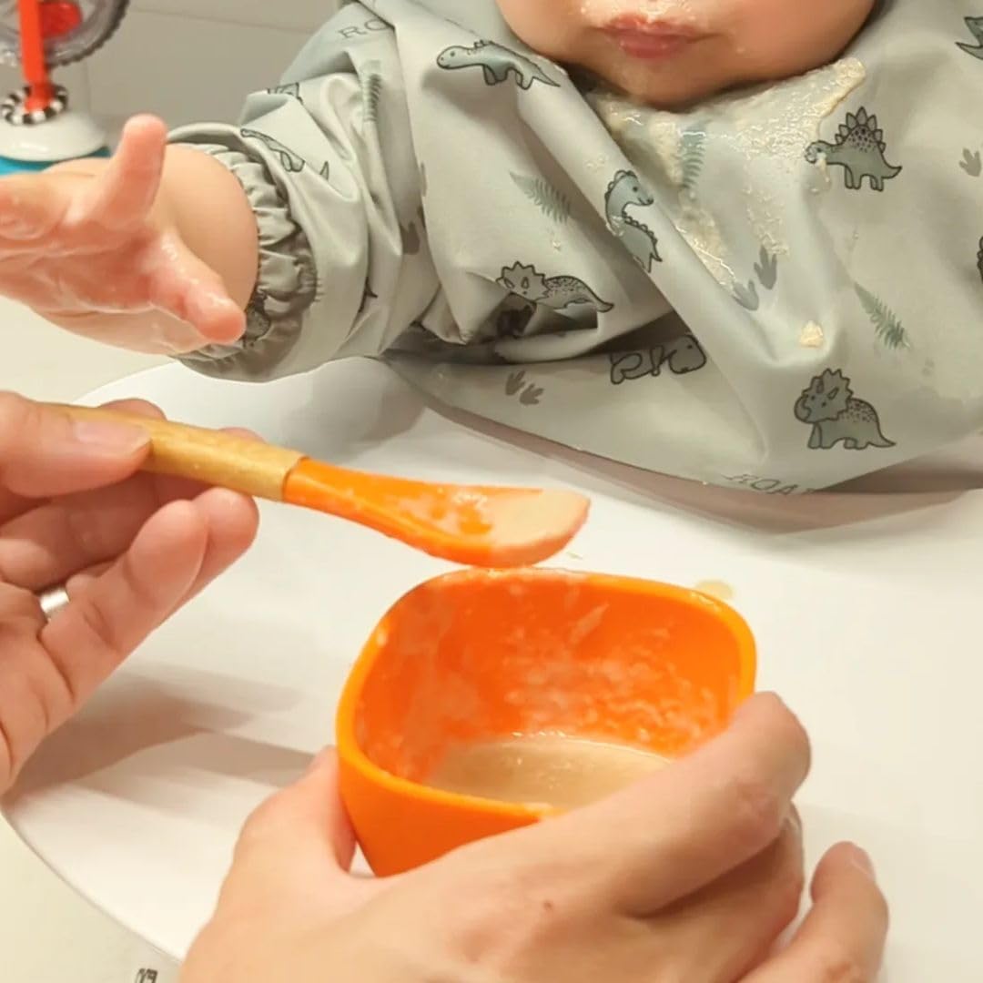 Avanchy - Juego de cuencos de silicona para bebés y niños pequeños para alimentar alimentos, 4 onzas, color naranja