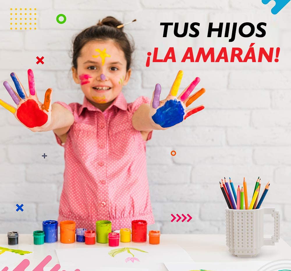 John & John Taza armable de diseño Divertido para Ladrillos, Incluye un muñeco y 2 Sets de Bloques de construcción para Jugar (10 Colores) - Blanco