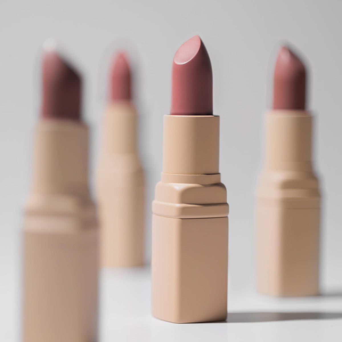 INGLOT CREAMY SOFT LIPSTICK VIVID ROSE 505