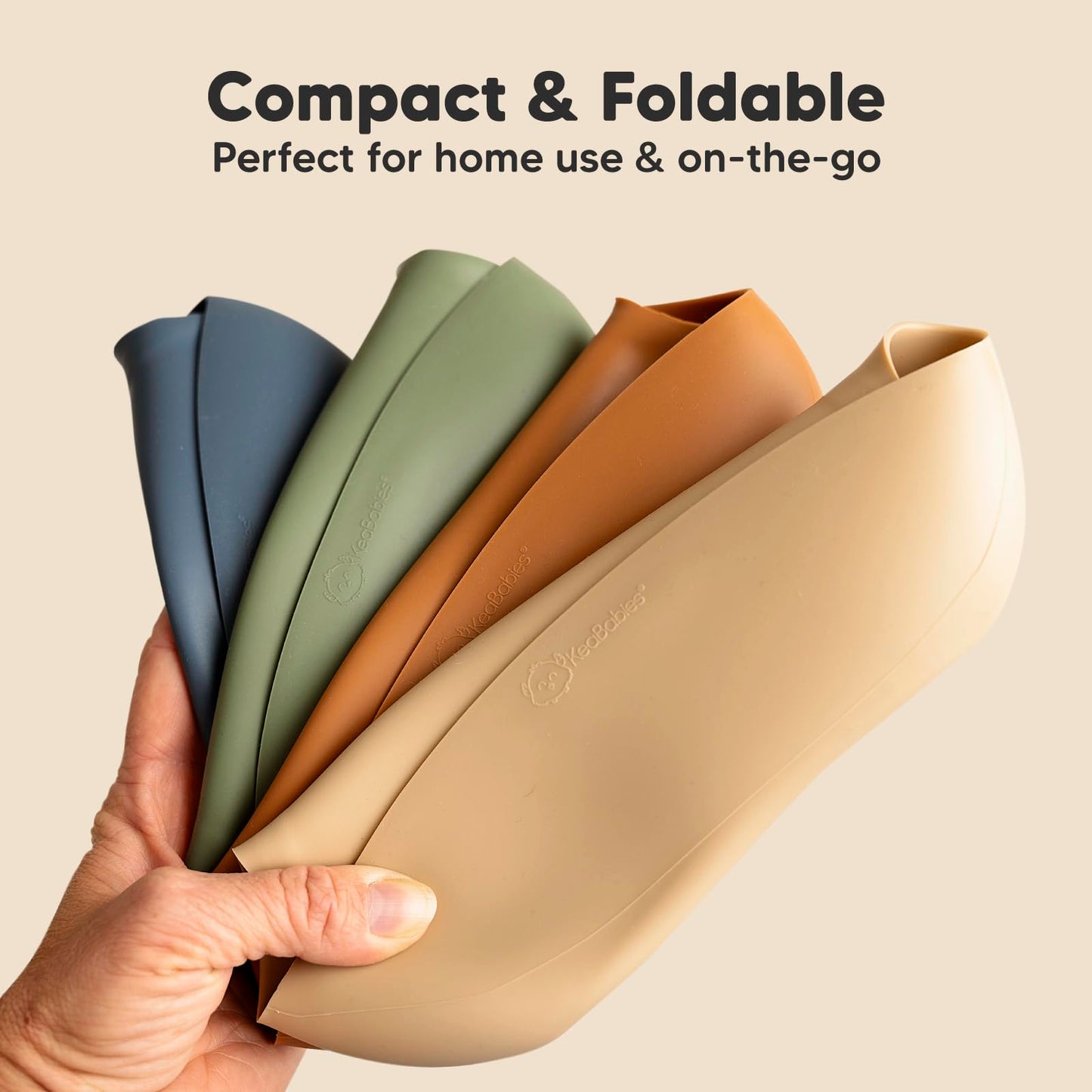 KeaBabies - Paquete de 2 baberos de silicona de grado alimenticio resistentes para bebés, niñas, niños, colector de alimentos grande, limpiar y poner fácilmente, esenciales de alimentación para niños