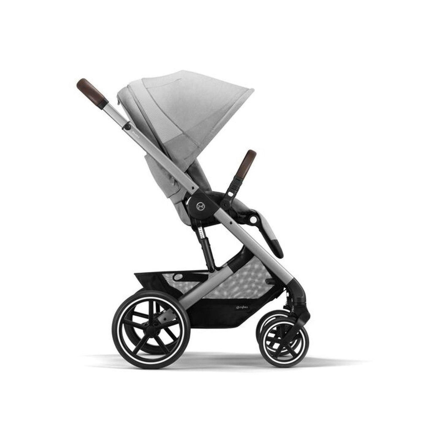 CYBEX Balios S Lux Carriola. Color Lava Grey (Silver Frame)