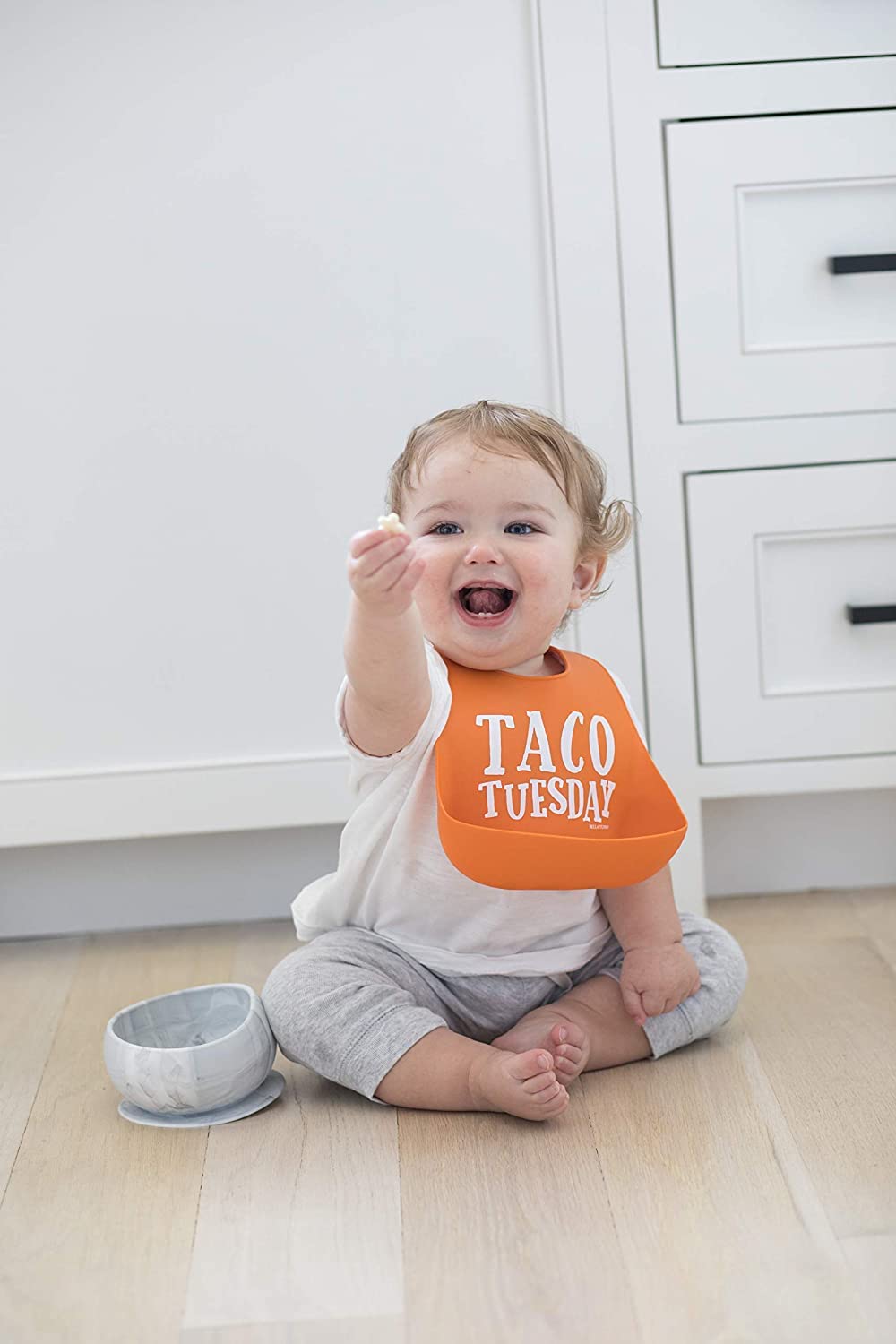 Bella Tunno Wonder Bowl - Cuenco de succión de silicona para niños pequeños y bebés, apto para microondas y lavavajillas, silicona de grado alimenticio, sin BPA, mármol