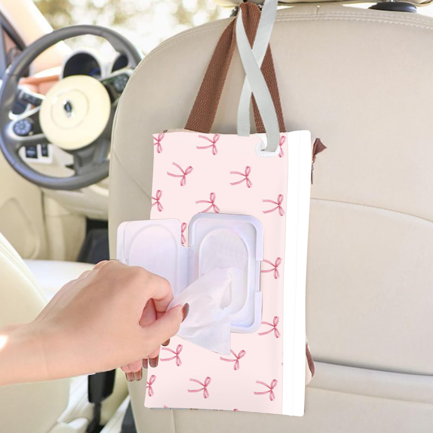 eoscasely - Dispensador de toallitas y contenedores, paquete de 2 soportes reutilizables para toallitas y fundas de viaje, bolsa recargable para artículos esenciales para bebés, diseño de rubor y lazo