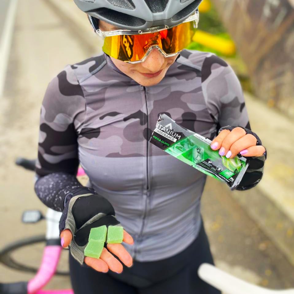 Gomitas Energéticas TITANIUM Verde Manzana con Glucosa para Corredores y Ciclismo