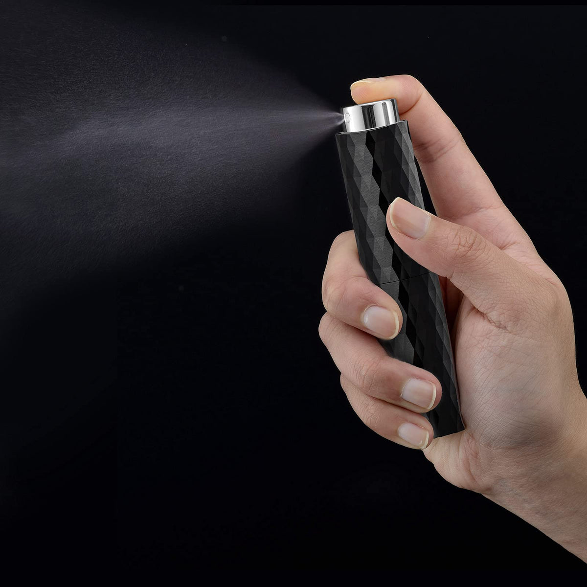 Lisapack - Dispensador de perfume de 8 ml (3 piezas), pequeño dispensador de perfume recargable, aspiradora para viajes, pulverizador de colonia portátil (patrón esculpido, plata, rosa, negro)