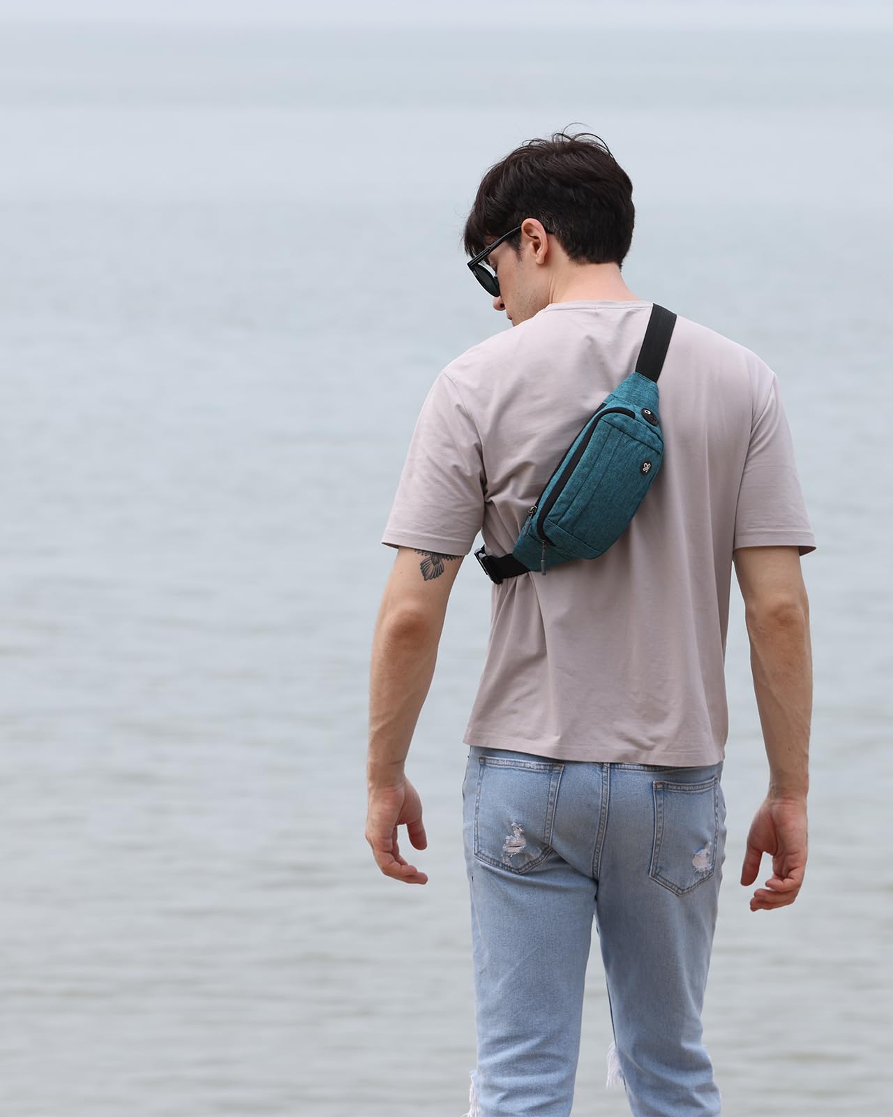 Riñonera WATERFLY Deportiva Mujer Hombre Pequeña con Cinturón Extra Extendido para Marcha y Viajes al Aire Libre