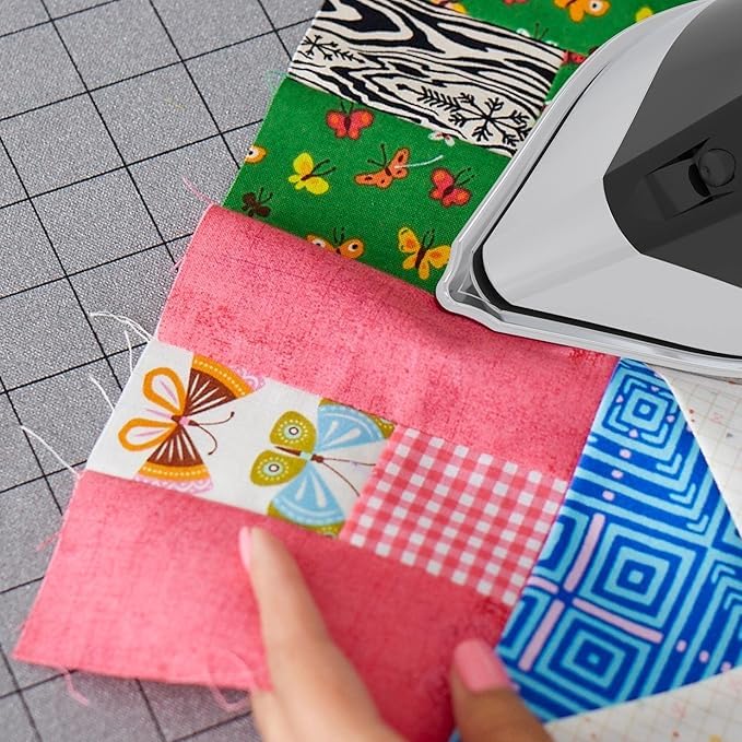 Plancha de Vapor SINGER Negro SteamCraft Plus 2.0 con Tecnología OnPoint para Mujer