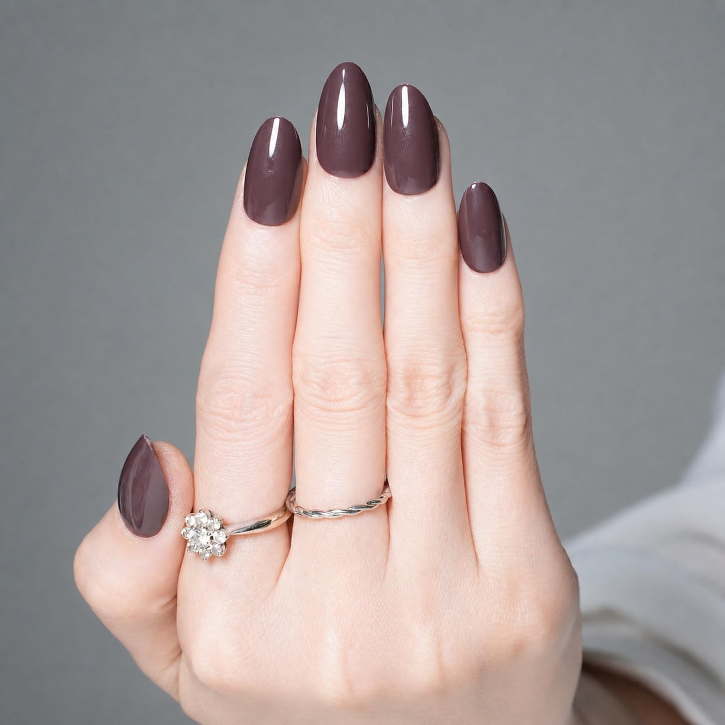 SXC Uñas postizas de la marca Cosmetics | Serie X1 Almendra Corta (061 Cocoa Velvet)