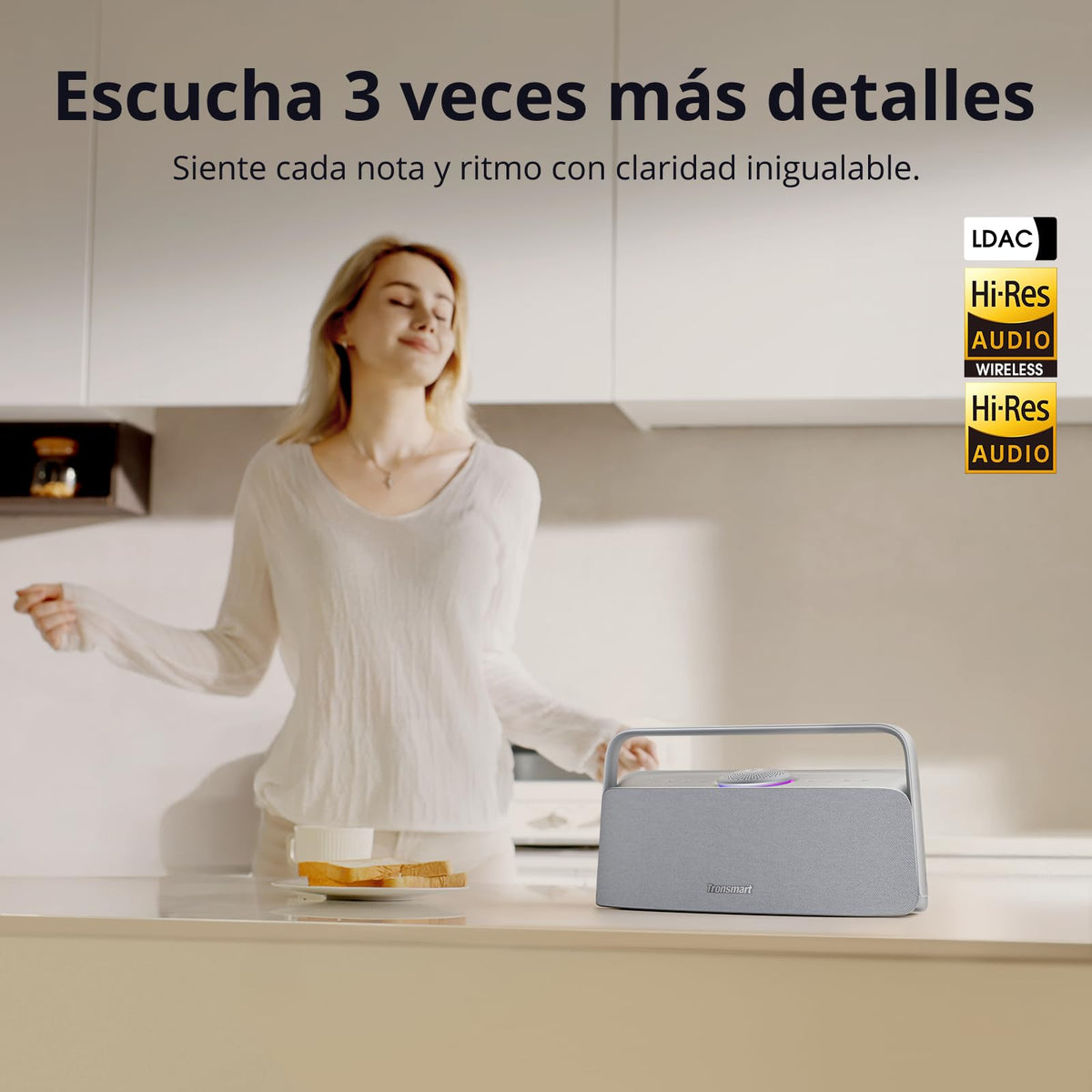 Bocina Portátil Tronsmart Fiitune X30 Negro Hi-Res Audio 3 Canales para el Hogar Resistente al Agua IPX6 con Sonido Espacial Inmersivo