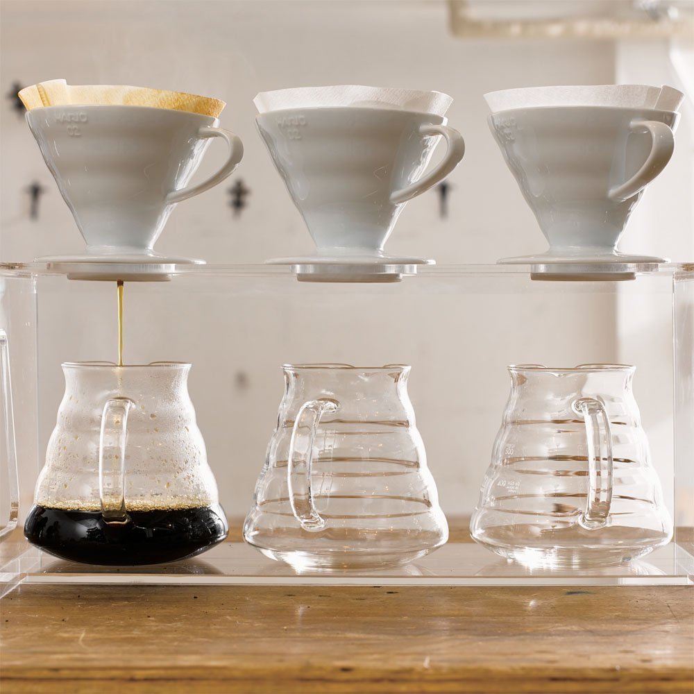 Hario V60 - Goteador de café de plástico, tamaño 01, color blanco