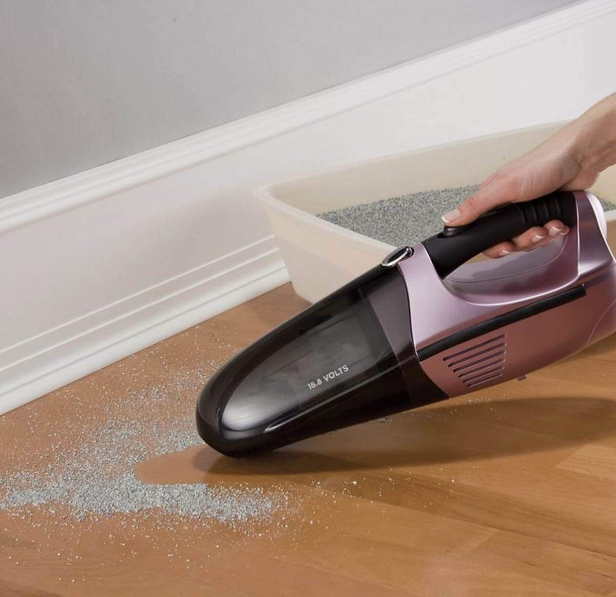 Shark Pet-Perfect II Aspiradora de Mano inalámbrica sin Bolsa para alfombras y Suelos Duros con tecnología Twister y batería Recargable (SV780), Lavanda