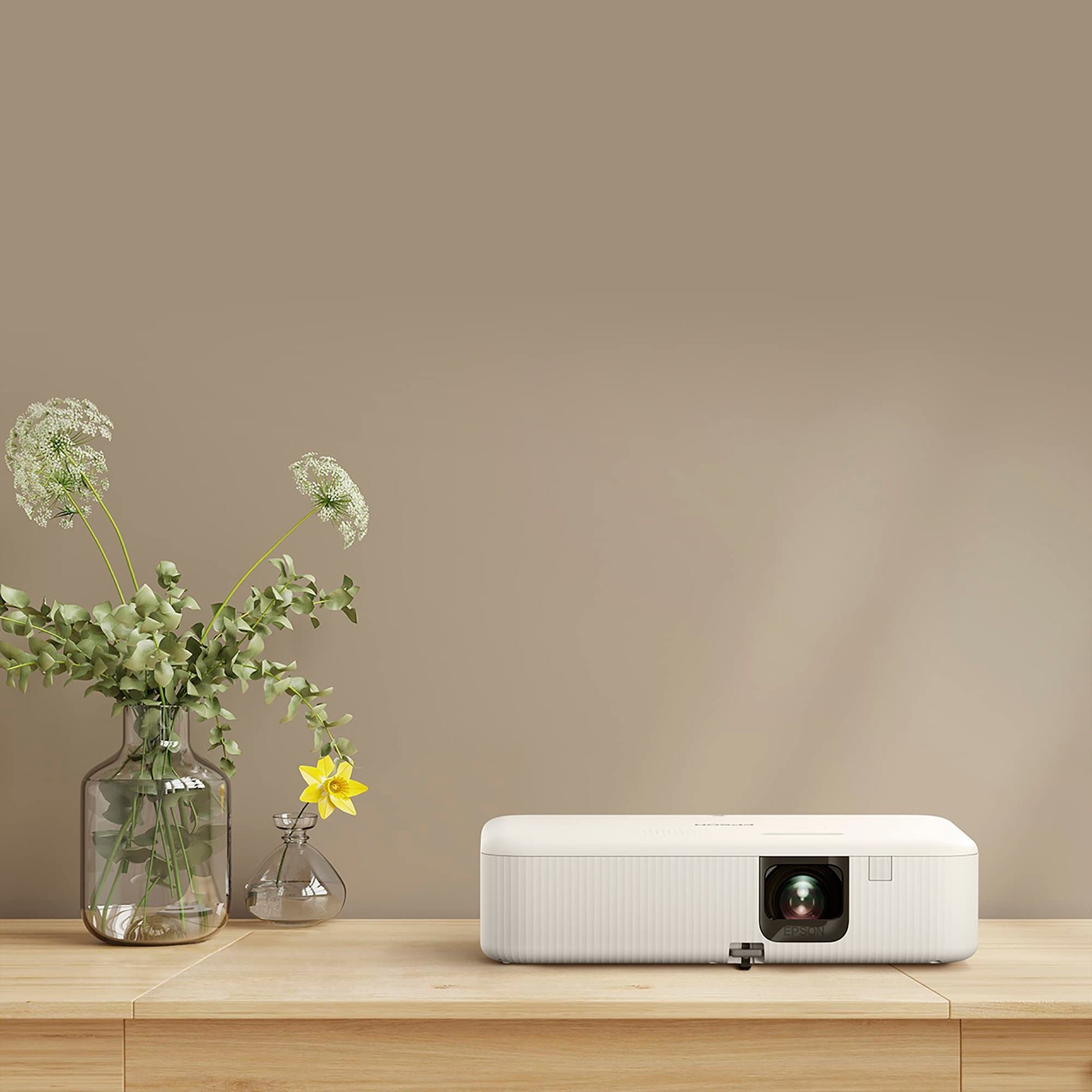 Proyector Portátil Epson EpiqVision Full HD Android TV