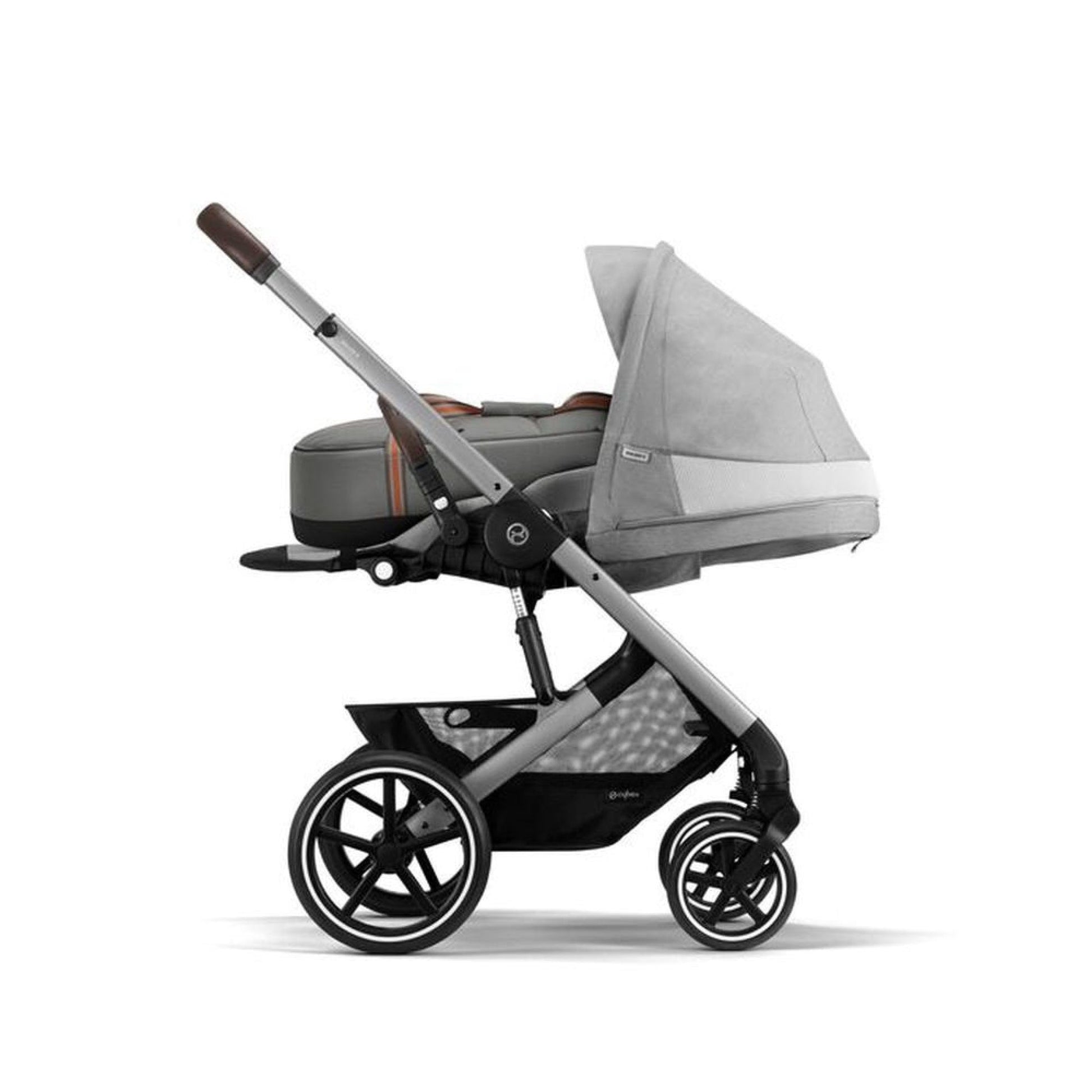 CYBEX Balios S Lux Carriola. Color Lava Grey (Silver Frame)