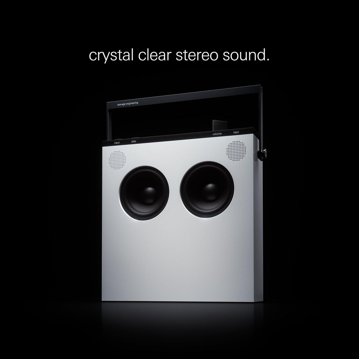 Altavoz Portátil Teenage Engineering Blanco Brillante con Radio FM y Batería de 72 Horas