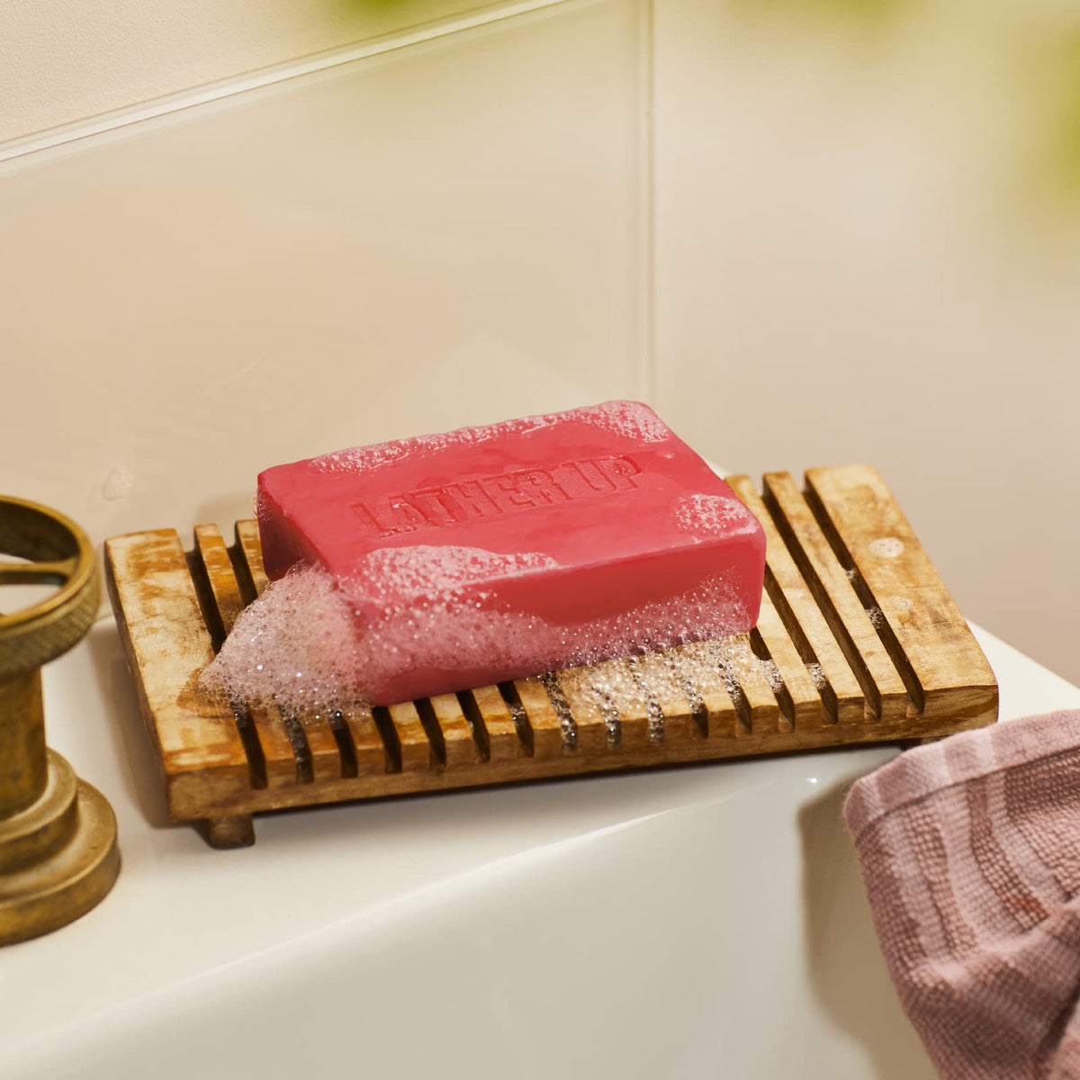The Body Shop Strawberry Cleansing Face & Body Bar – Cleanses and Recharges Skin – Vegan – 3.5oz