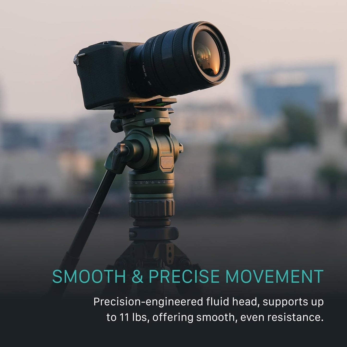 Trípode de Video Tilta Gris Espacial con Cabeza Fluida y Patas de Fibra de Carbono