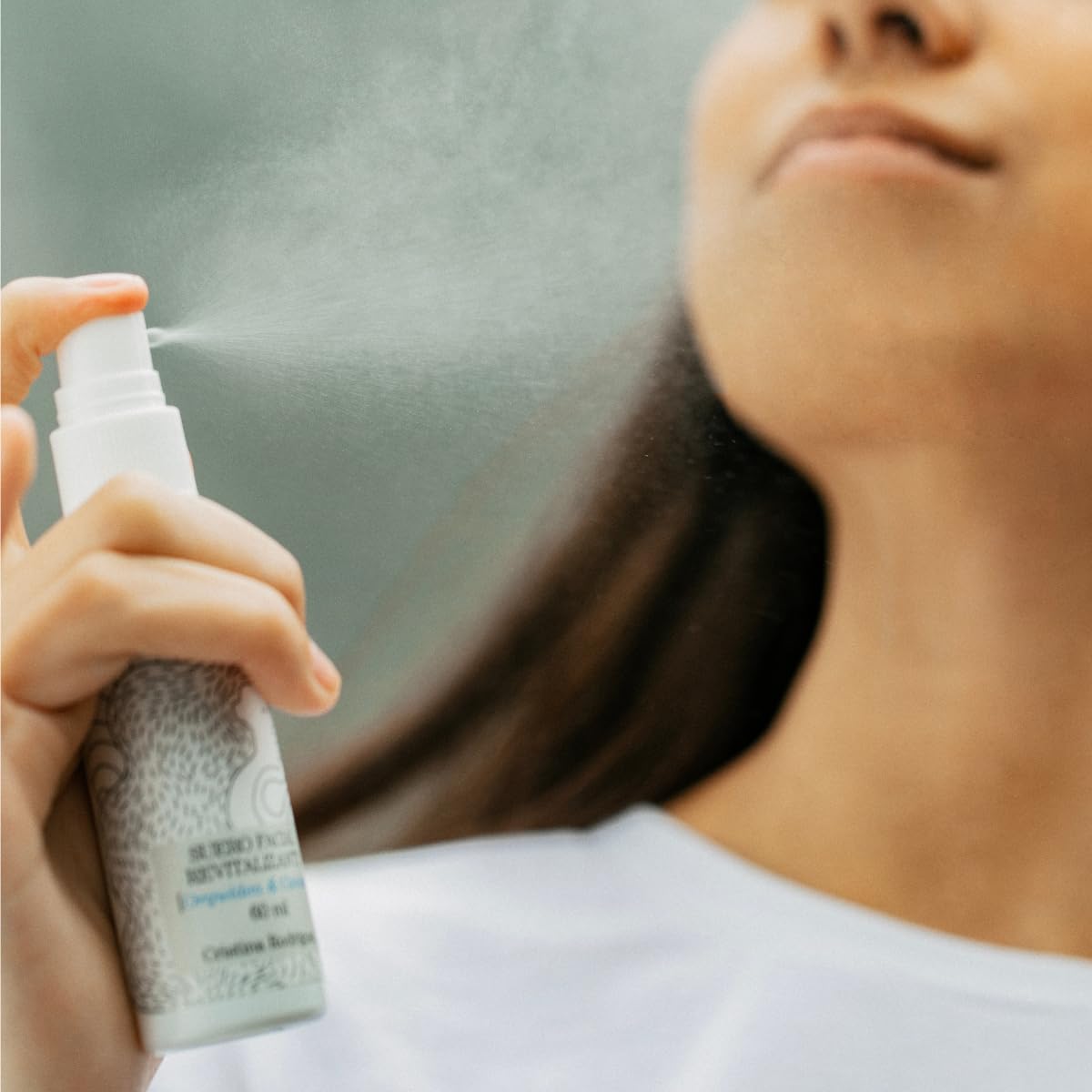 Cristina Rodríguez Suero Facial Revitalizante | Hidratación Profunda y Protección Antioxidante Piel Radiante y Firme | 9 Ing. Activos | 60ml