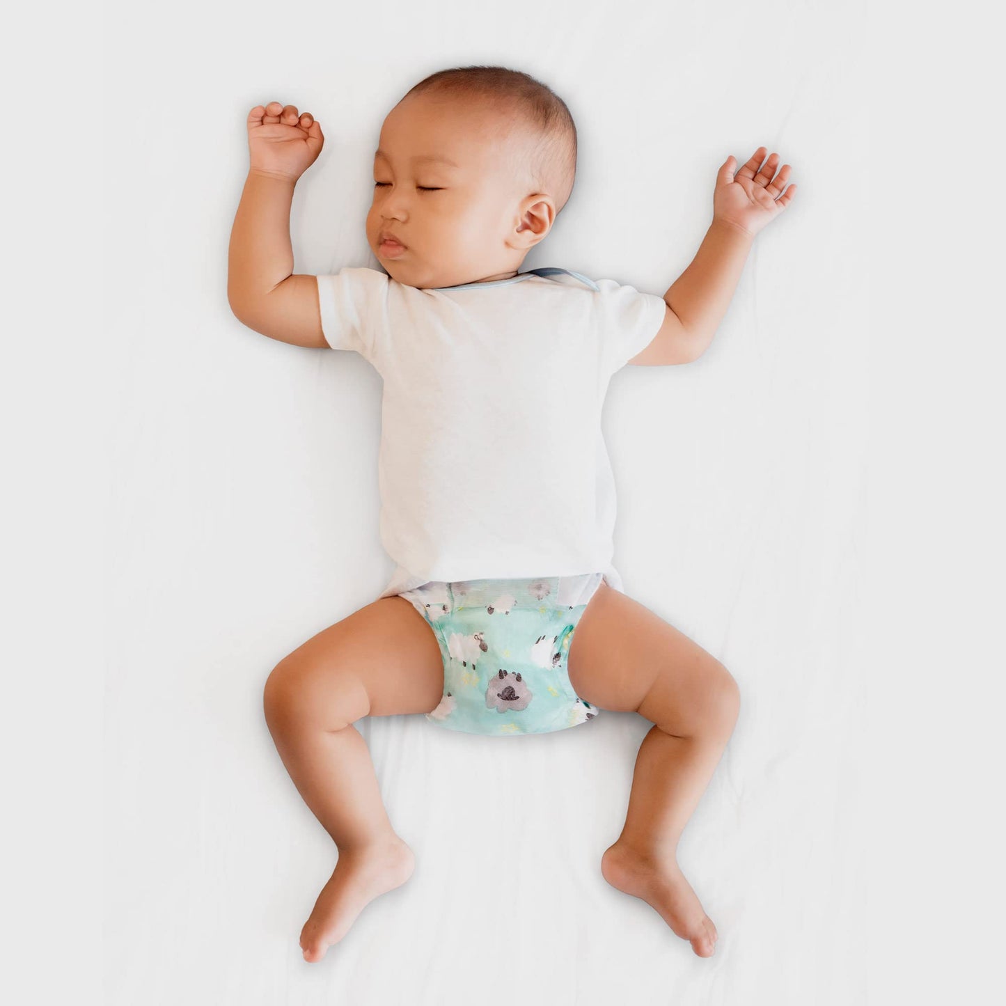 Honest Overnight Baby Diapers, Club Box, Sleepy Sheep, Size 4, 54 Count