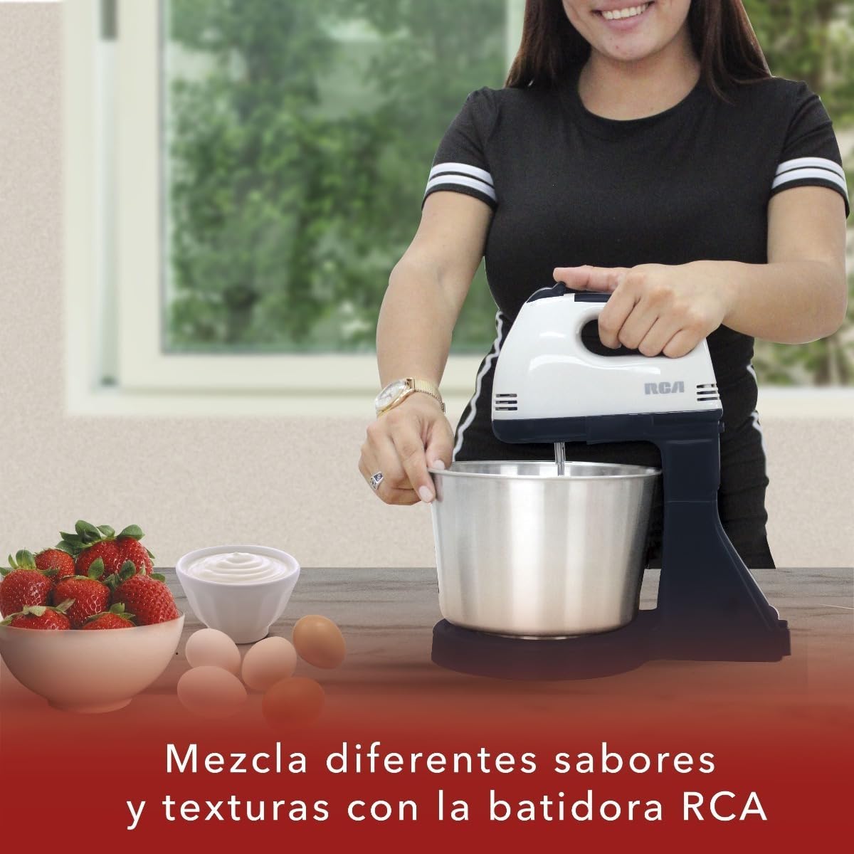 Batidora de Pedestal RCA Negro y Acero Inoxidable con 6 Velocidades Ajustables