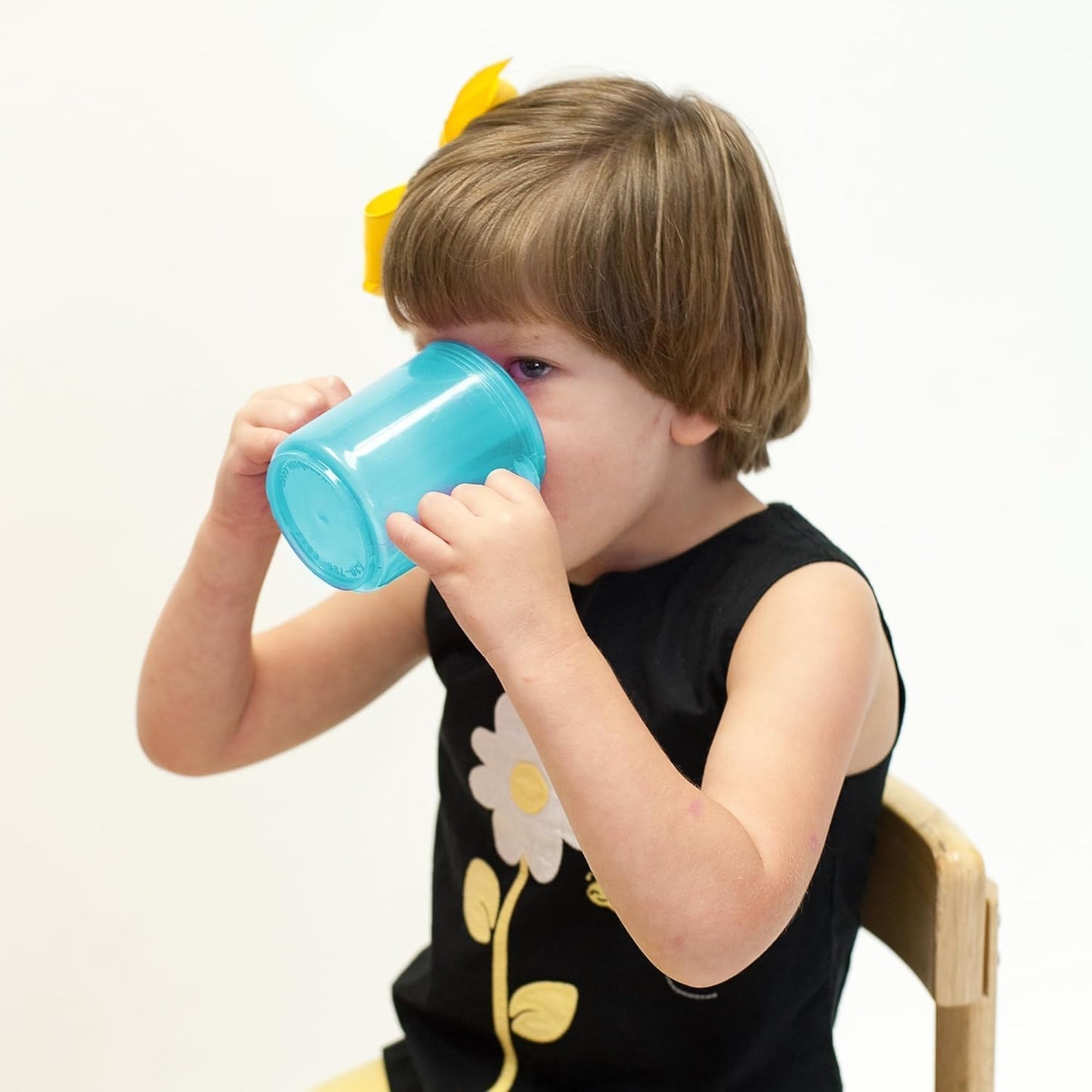 TalkTools Recessed Lid Cup with Handles - Leak Proof | Promotes Oral Motor Skills, Lip Closure, and Self Feeding | Alternative to Sippy Bottle | Food Grade Materials | Dishwasher Safe (Light Blue)