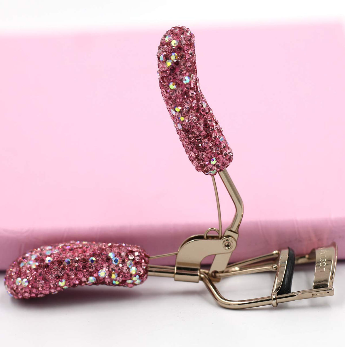 Bestbling Bling - Rizador de pestañas de maquillaje con relleno, almohadillas de presión de silicona y resorte cargado para no pellizcar o tirar (rosa)