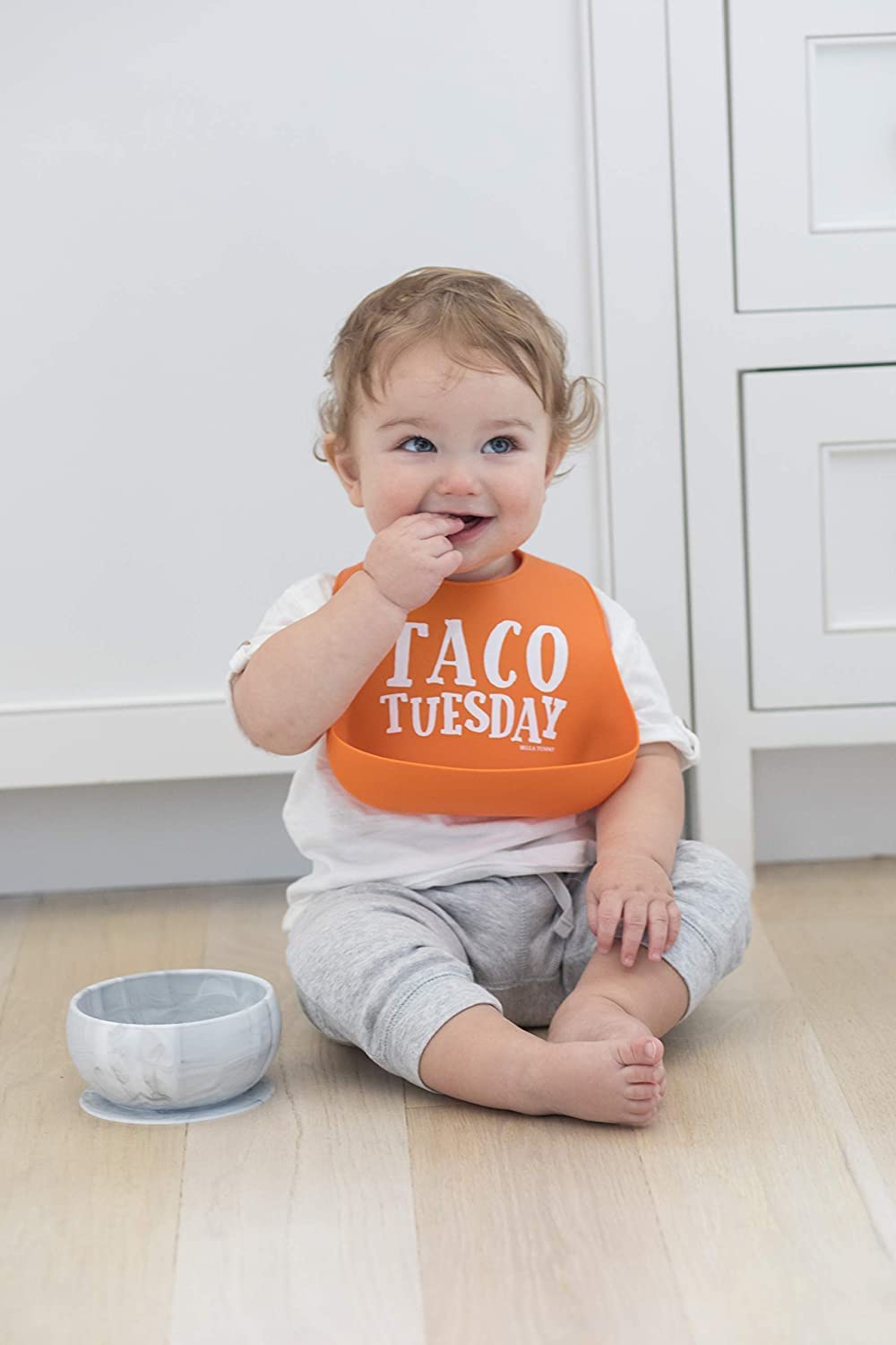 Bella Tunno Wonder Bowl - Cuenco de succión de silicona para niños pequeños y bebés, apto para microondas y lavavajillas, silicona de grado alimenticio, sin BPA, mármol