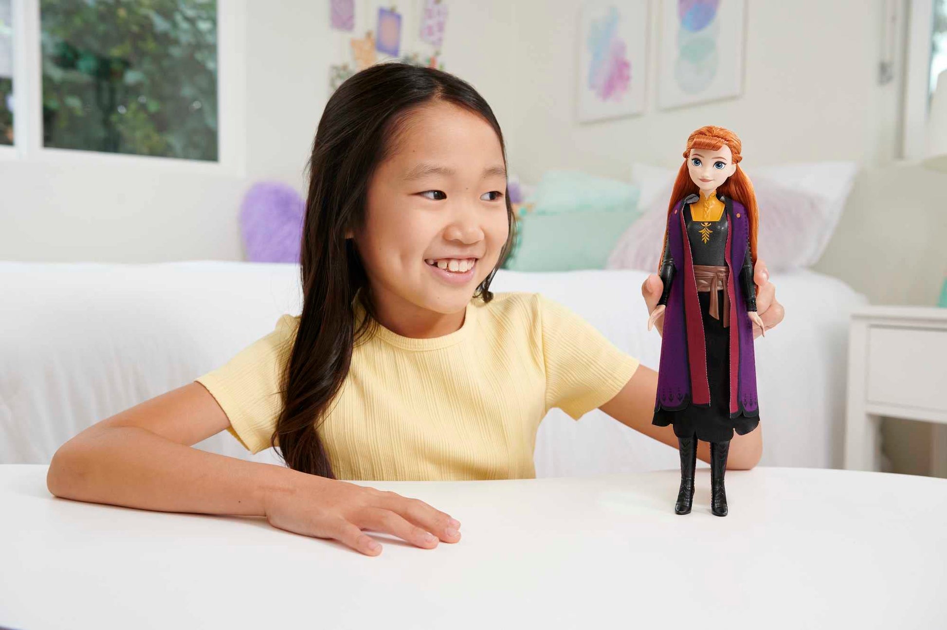 Muñeca Mattel Disney Frozen 2 Anna Chaleco Película