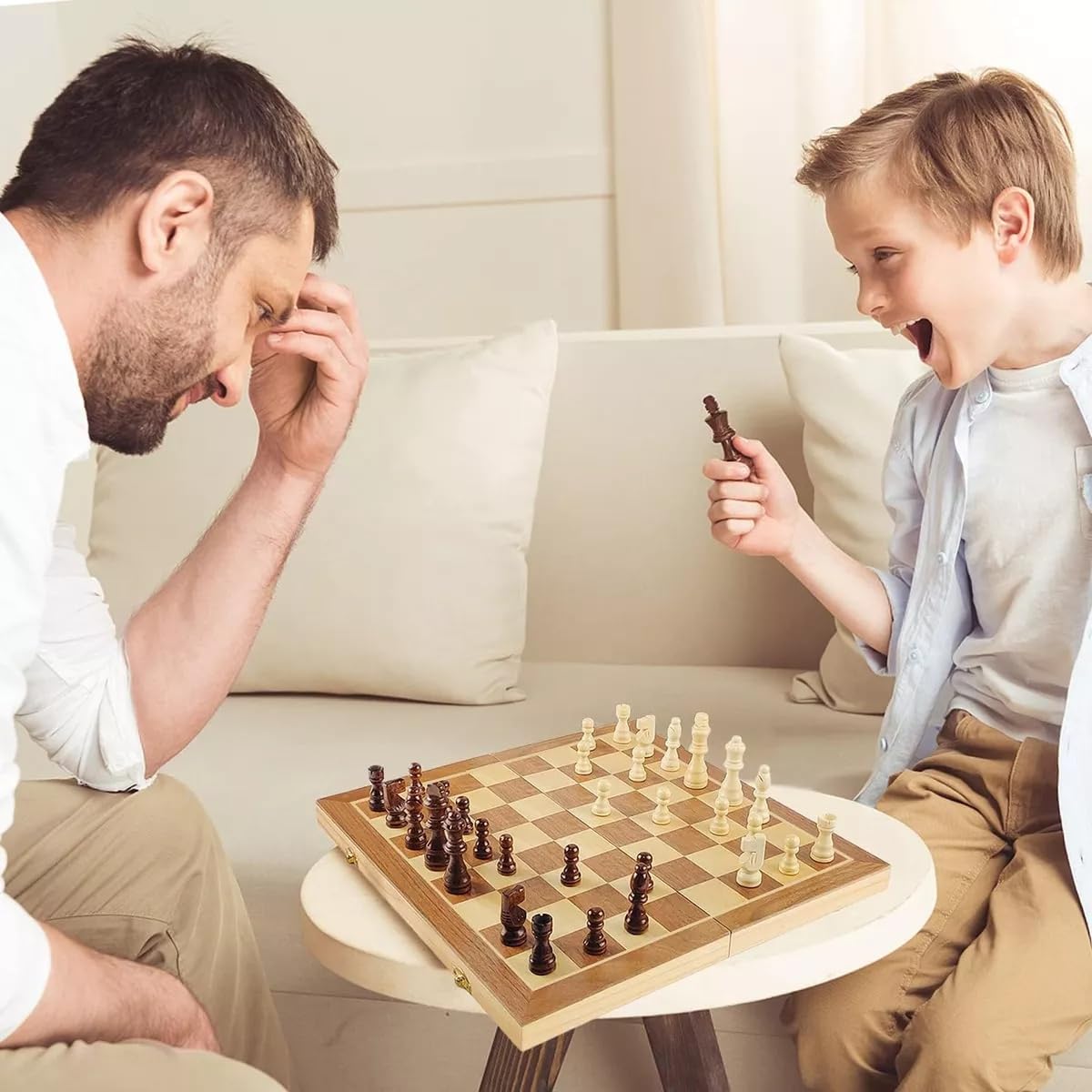 Genérico Juego de Mesa 3 en 1 con Ajedrez, Checkers y Backgammon, Ajedrez Plegable con Tablero de Chess, Juego de Ajedrez Portatil y Profesional para Niños y Adultos，Ajedrez Profesional 29x29cm