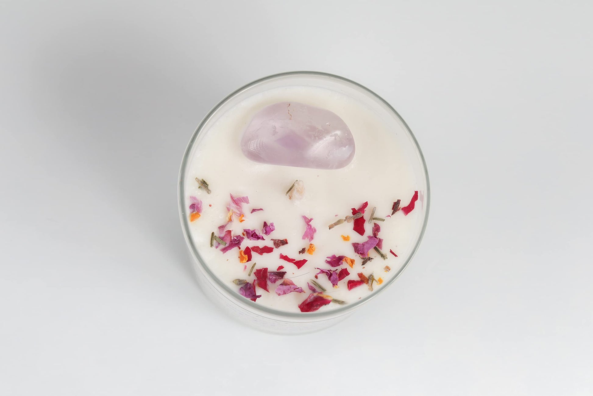 Fuwu, velas aromaticas relajantes de cera de soya con cuarzos naturales, velas decorativas hechas a mano con hierbas de olor, aromatizantes para hogar, velas aromaticas (Lavanda con vainilla)