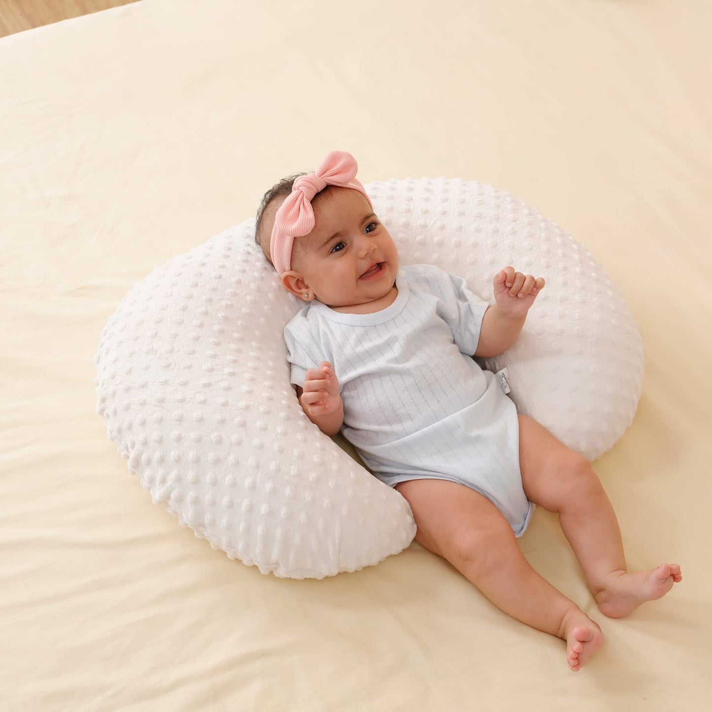 QUENESS Cojín de lactancia y posicionador de lactancia, alimentación con biberón, soporte para asiento de bebé con funda Minky ultrasuave extraíble, soporte para el tiempo abdominal para bebés niños y