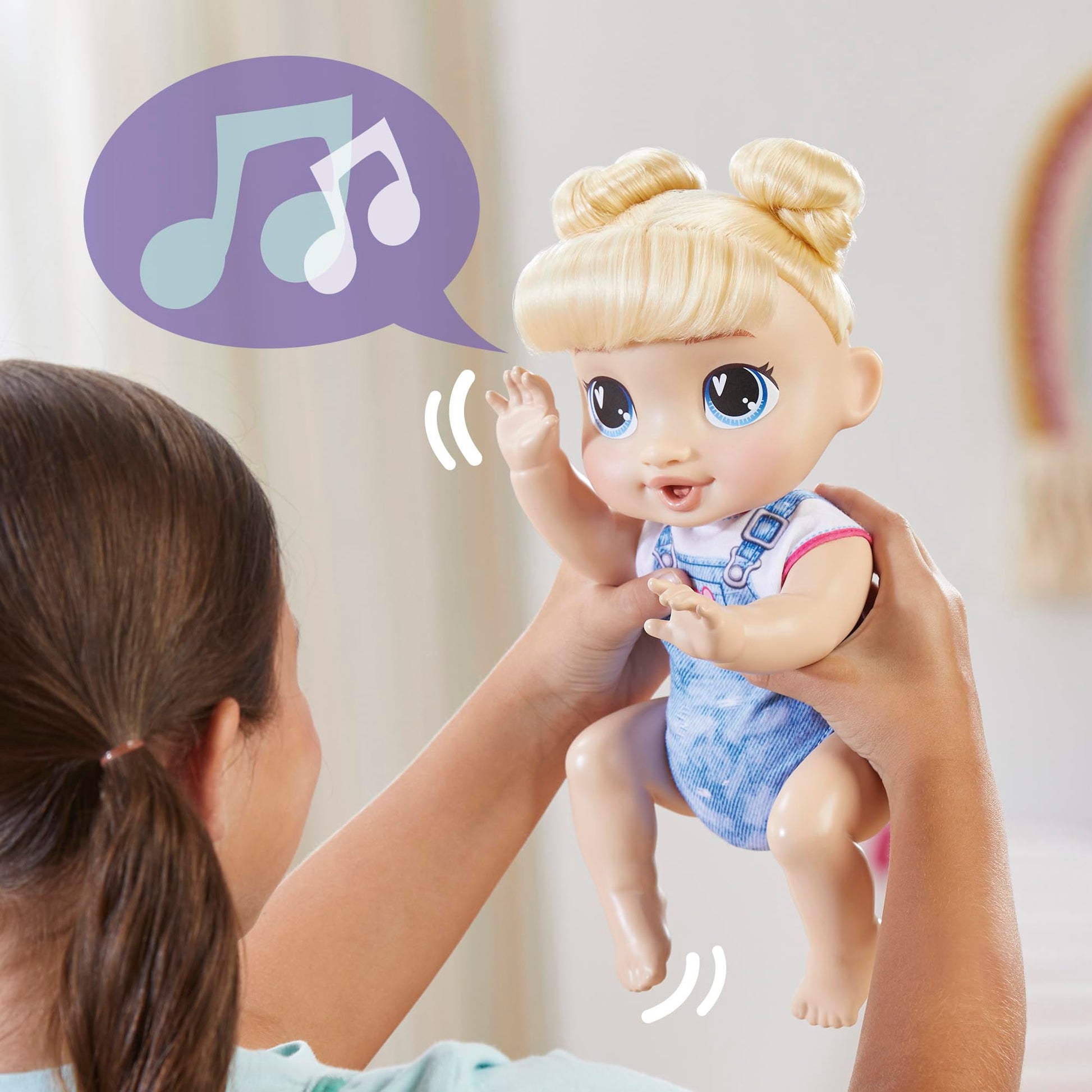 Baby Alive, Harper Hugs Gatea y Juega, Set de muñeca electrónica, más de 40 Sonidos, Pelo Rubio, Juguetes para niños y niñas de 27 cm, +3 años,