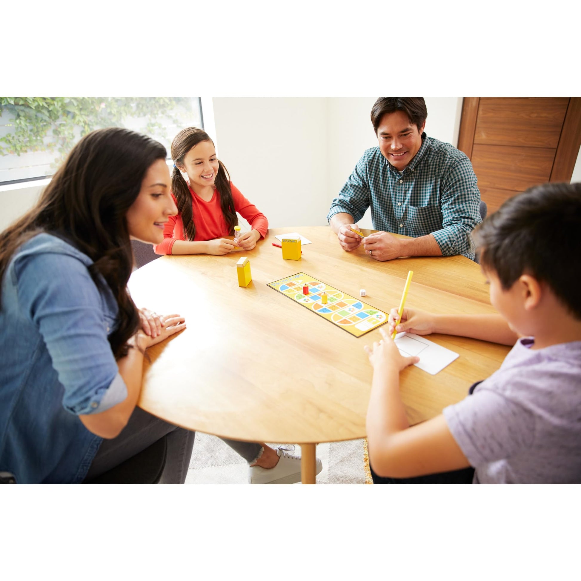 Juego de Mesa Pictionary Mattel Original Multicolor Diversión Familiar Creativa