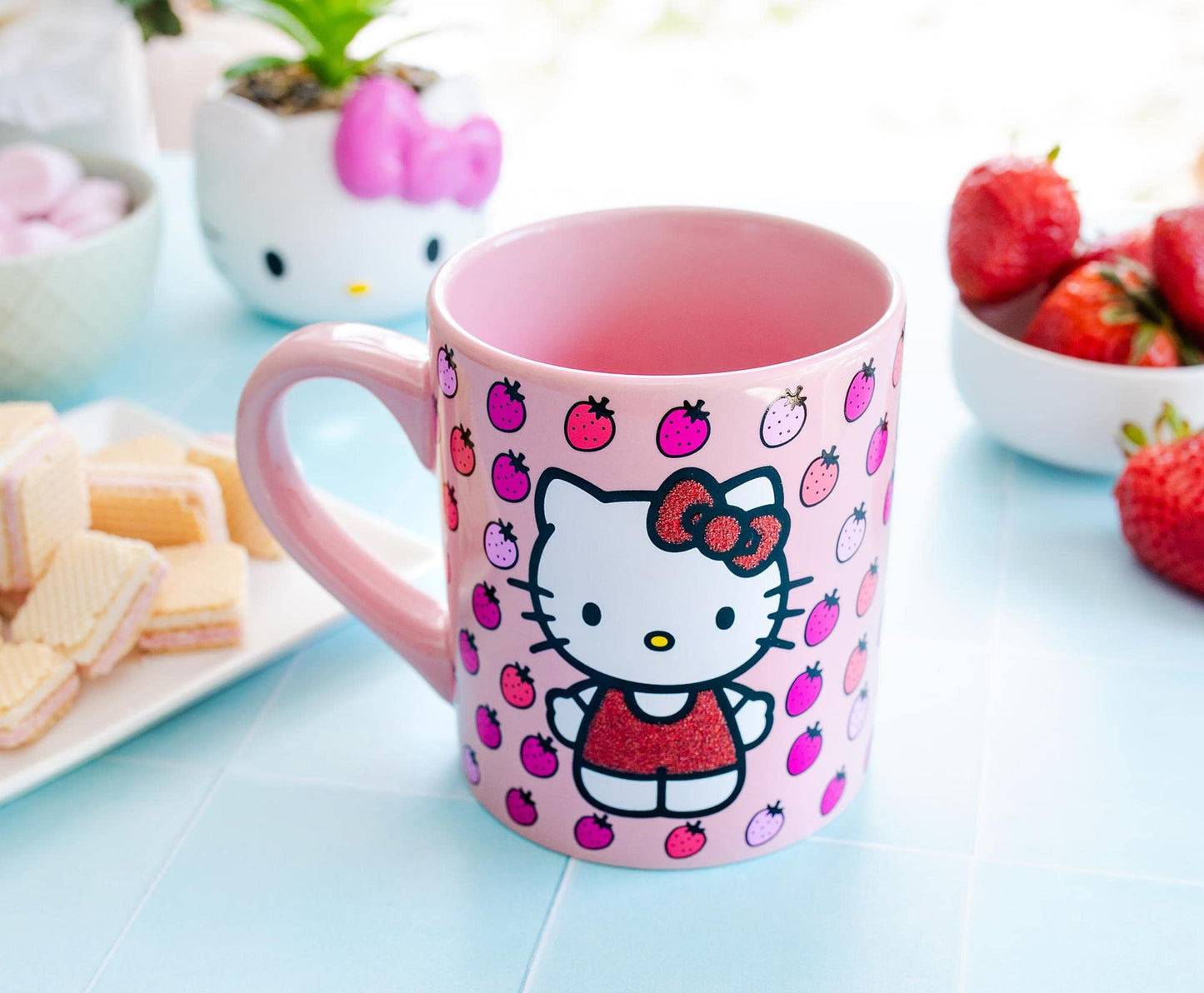 Taza de Cerámica Silver Buffalo rosa con Purpurina Hello Kitty