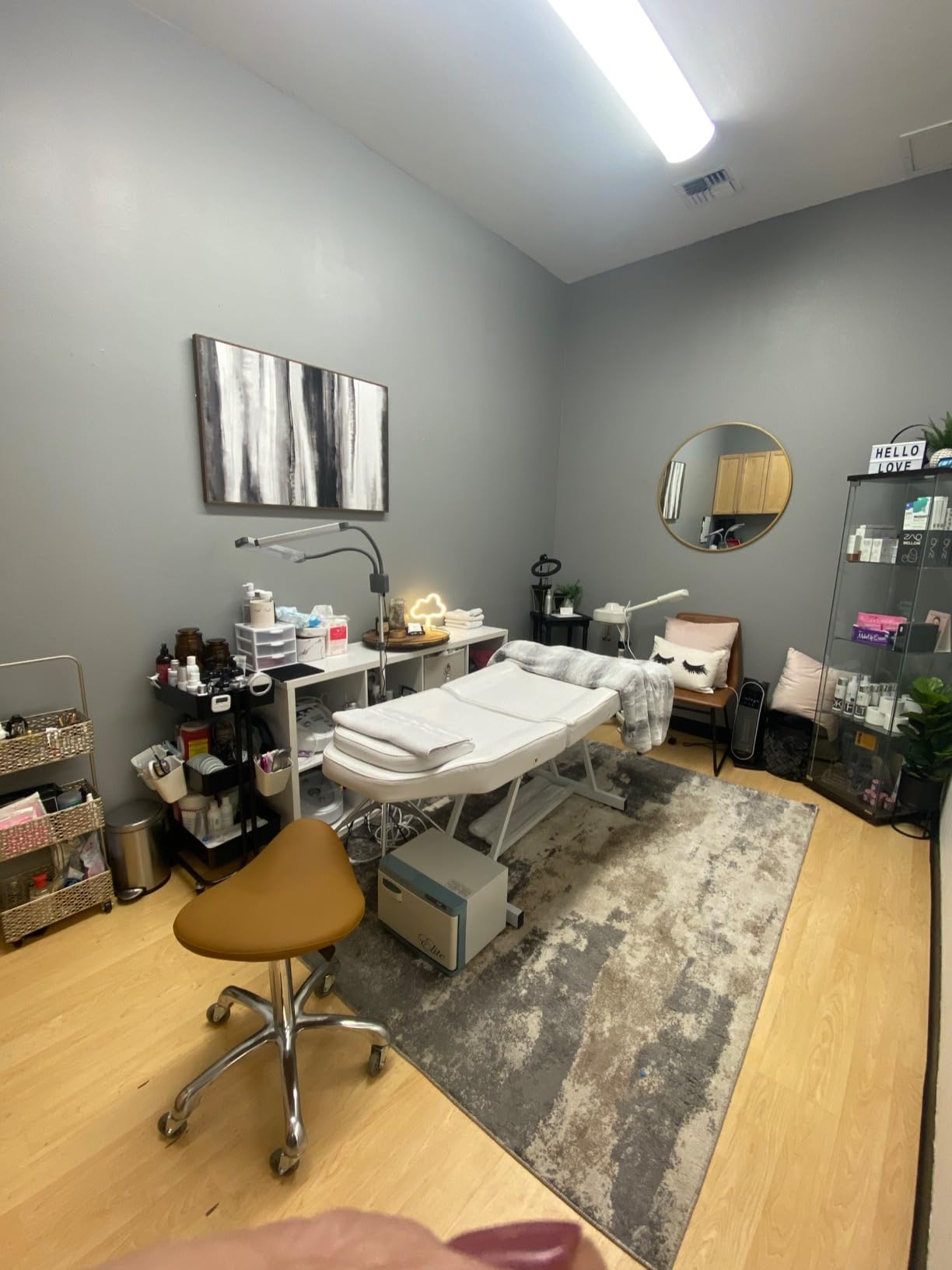 FRNIAMC - Taburete profesional con ruedas ergonómico giratorio de altura ajustable para clínica, dentista, salón de belleza, tatuaje, oficina en casa (verde)