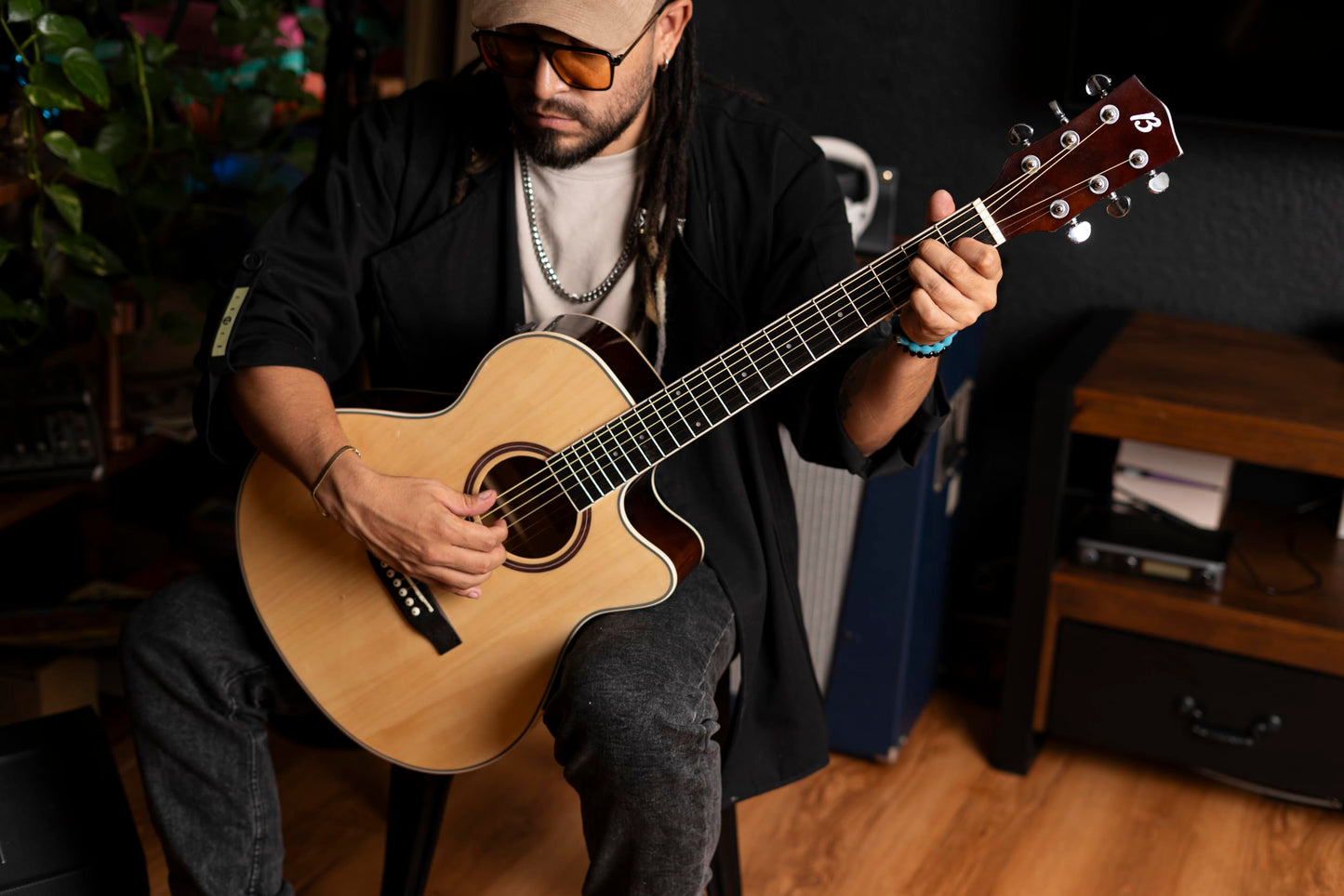 BAMBOO, Guitarra Electroacustica Natural Linden - Incluye Funda - Guitarra Acustica con corte y equalizador para principiantes.