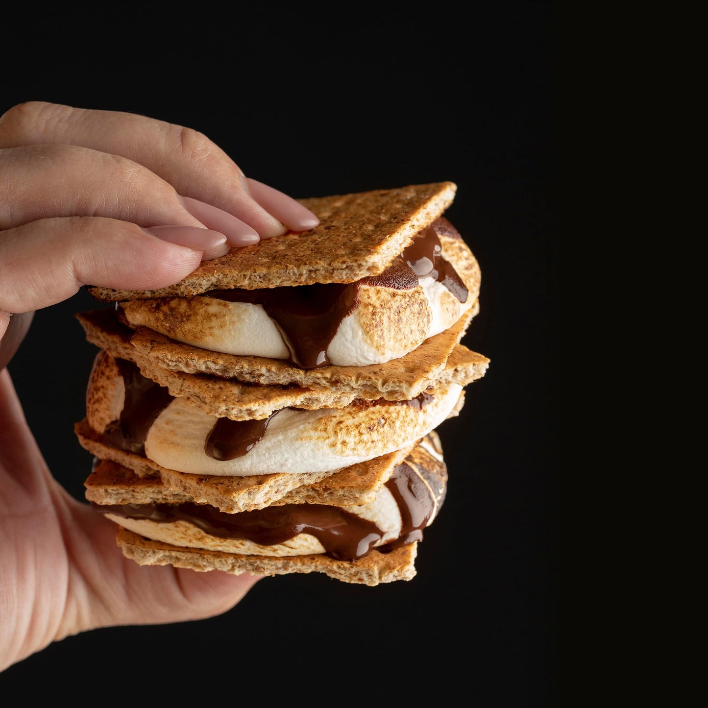ZOKU S'mores Maker - Quemador de mesa con 6 varillas reutilizables y libro de recetas, perfecto para deliciosas golosinas Gooey en interiores