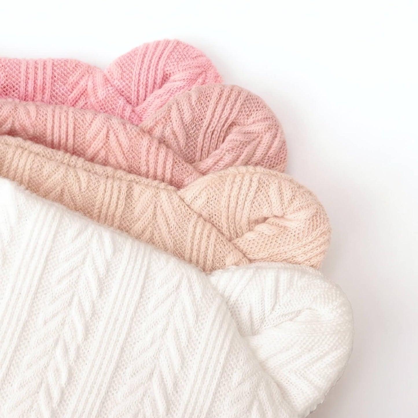 BQUBO - Juego de sombreros para bebé recién nacido, orejas de oso y manoplas, gorras para bebés y niñas, gorro de hospital para bebés de 0 a 3 meses, 4 juegos P: sombreros y manoplas de oreja de oso