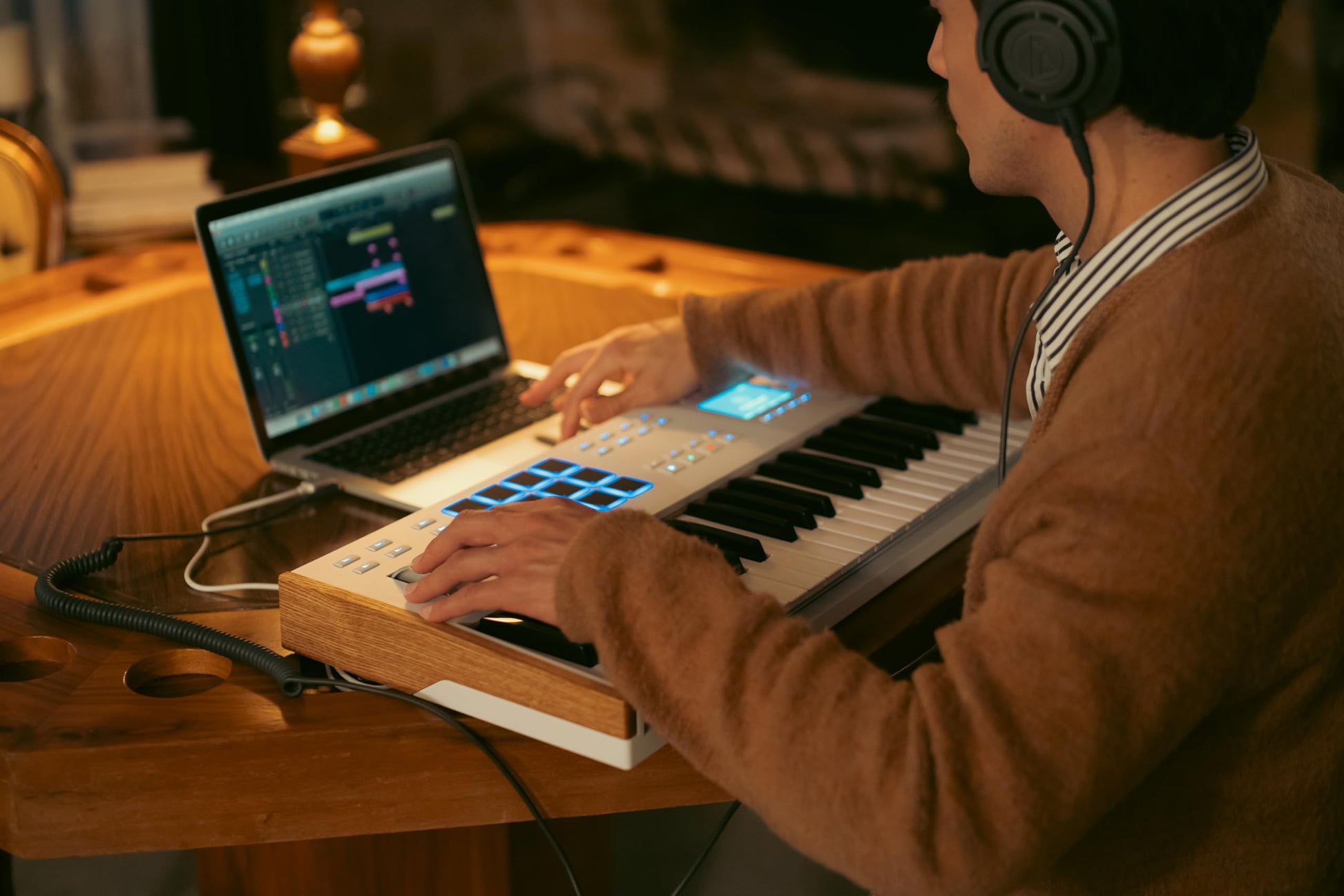 Arturia KeyLab 49 mk3 Negro - driver de teclado MIDI USB de 49 teclas con software analógico Lab Pro incluido