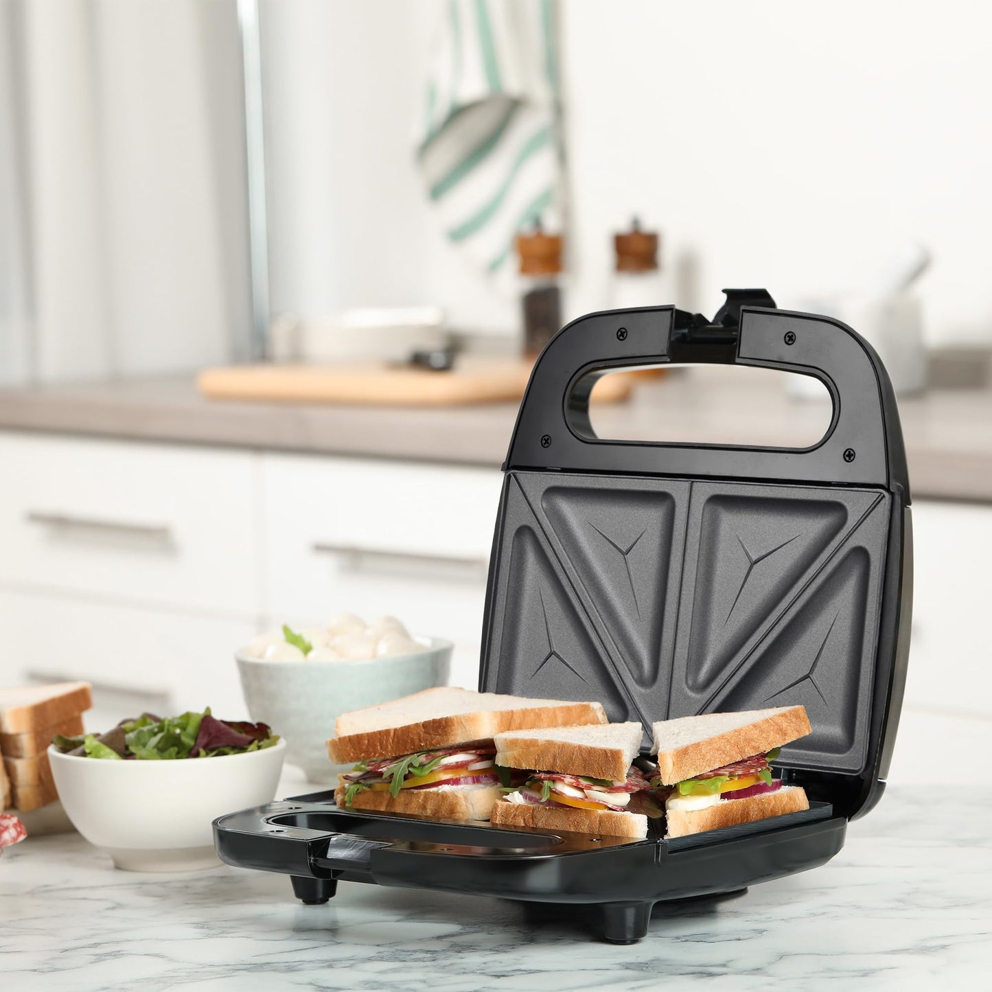 Sandwichera MasterChef Hukën Acero Inoxidable 750W Superficie Antiadherente Fácil Limpieza