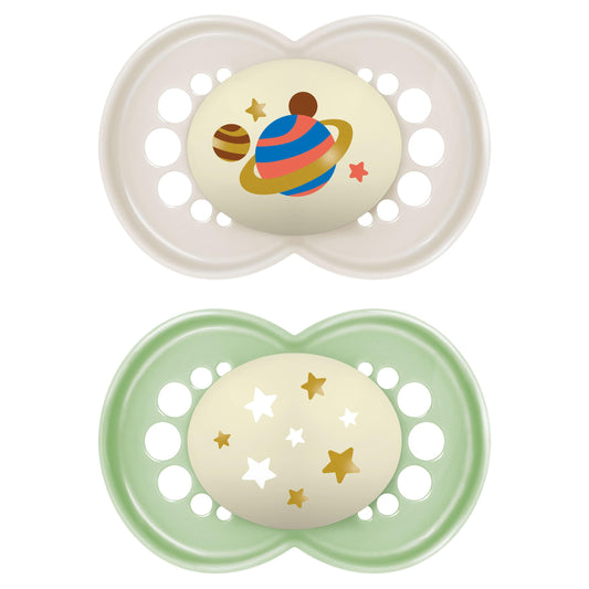 MAM - Chupetes nocturnos originales para 6-16 meses, silicona sin BPA, brilla en la oscuridad, lo mejor para bebés recién nacidos, desarrollado con expertos médicos, 2 unidades, con estuche