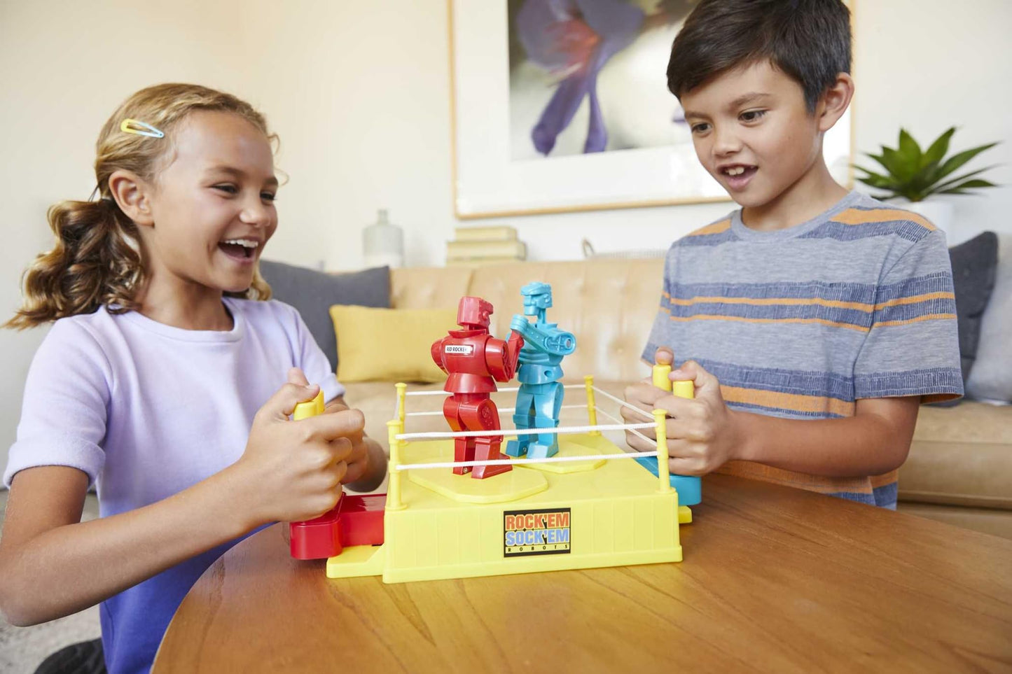 Juego de Robots Mattel Rock 'Em Sock Em Azul con Anillo de Boxeo