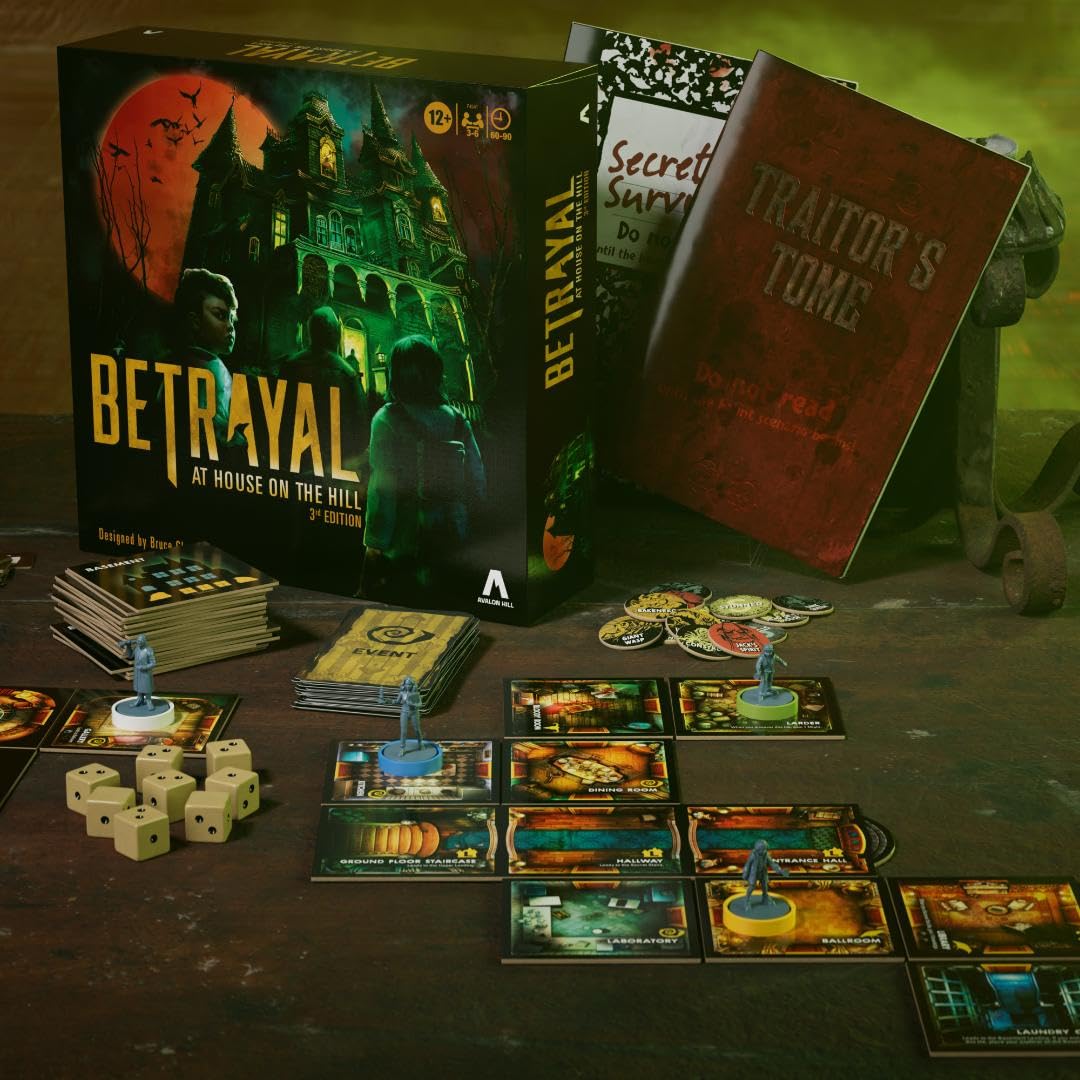 Avalon Hill Hasbro Gaming Betrayal at The House on The Hill Juego de Mesa cooperativo de 3ª edición, Edades de 12 años en adelante, 3-6 Jugadores, 50 escenarios escalofriantes