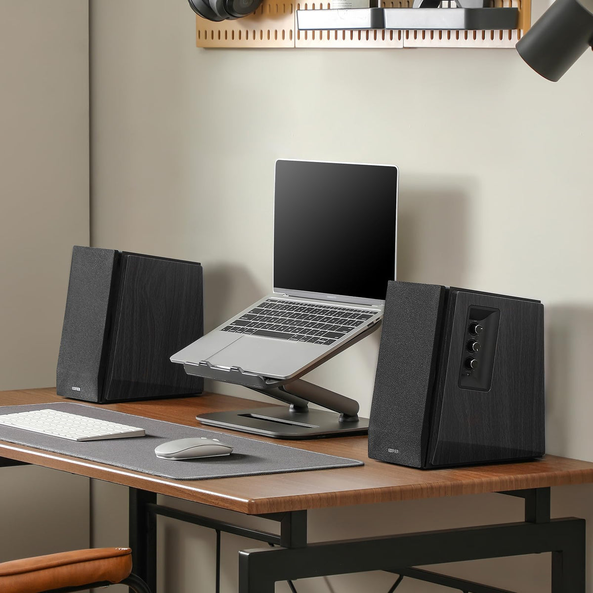 Altavoces Bluetooth Edifier R1700BT Marrón Activos para Estantería