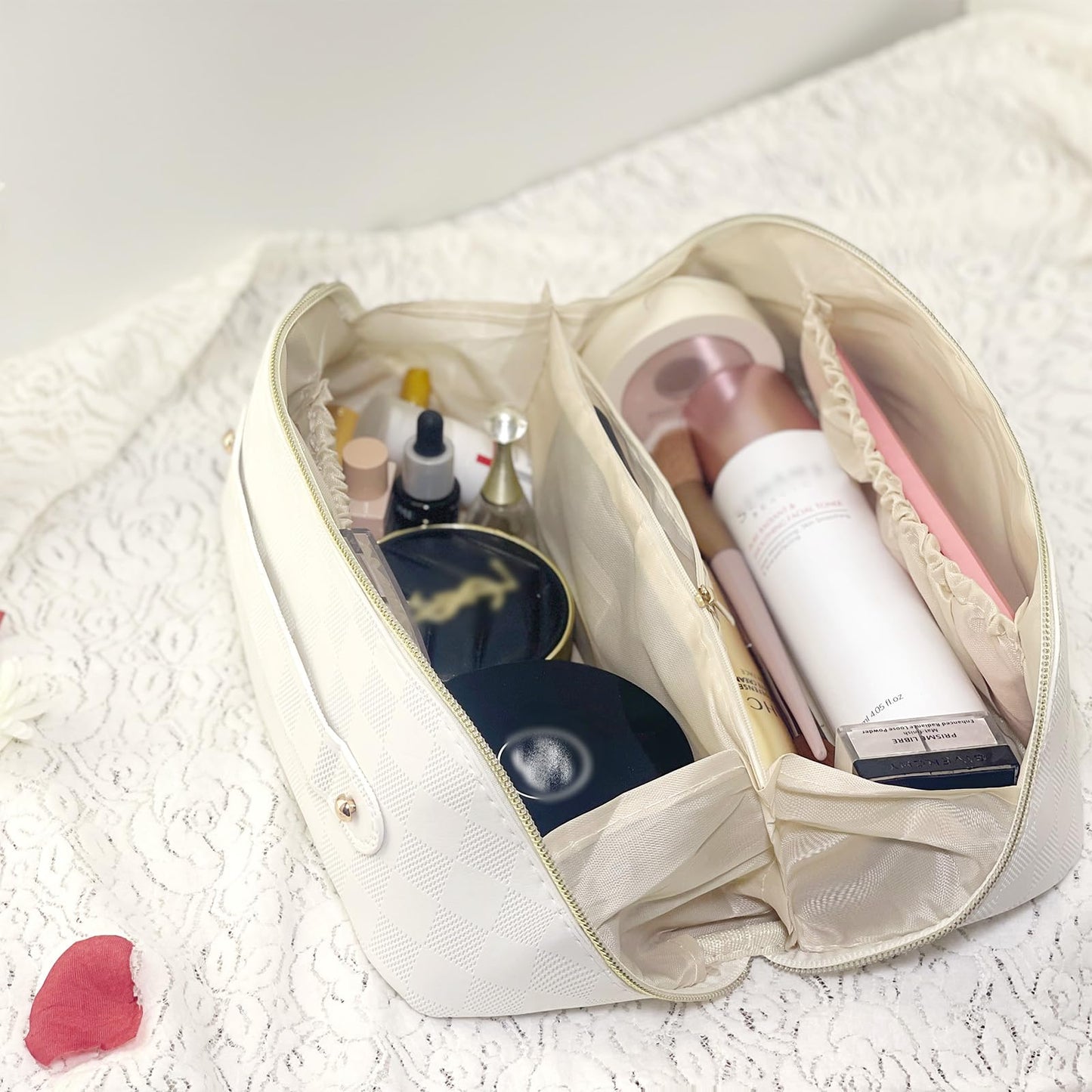 Meruya Bolsa de maquillaje de viaje, organizador de cosméticos de múltiples bolsillos con apertura amplia y divisor, bolsa de aseo de piel sintética con 2 mini bolsas de almacenamiento, Blanco