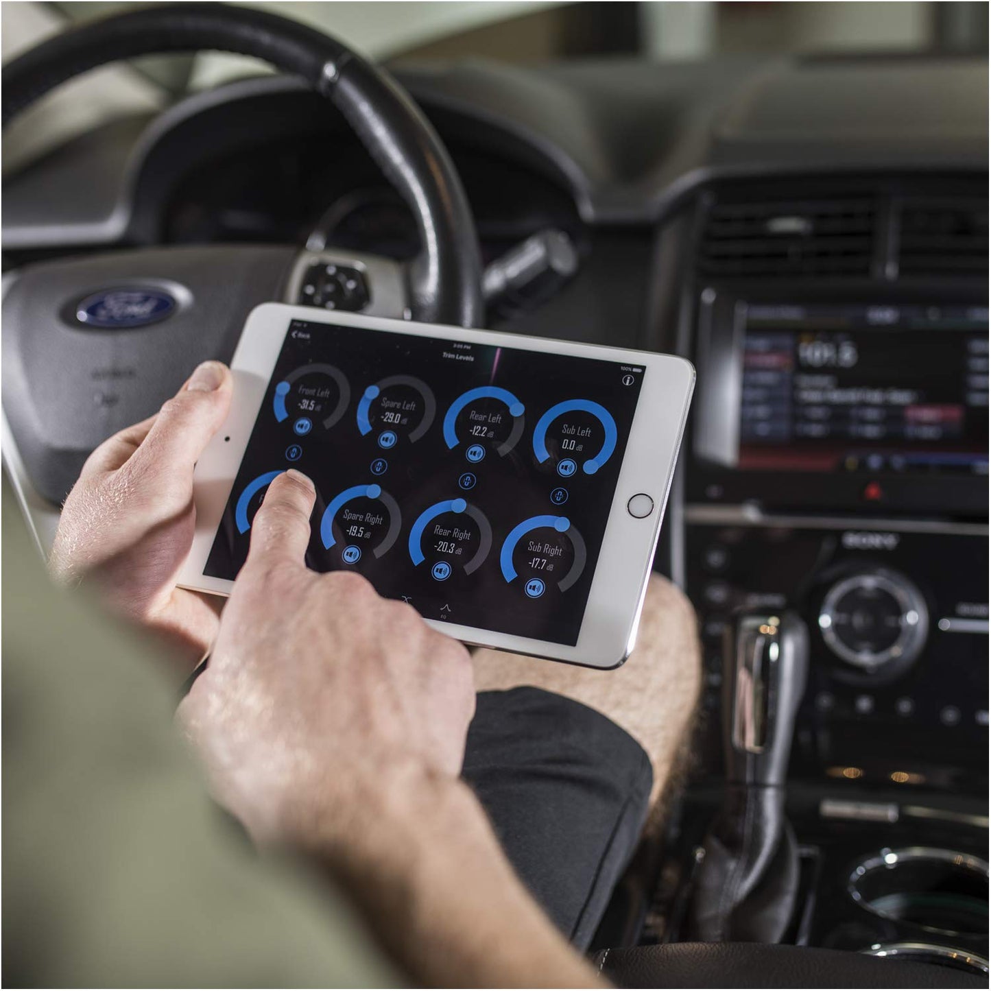 Procesador de Señal 8 Canales Rockford Fosgate Negro con Módulo Integrado iDatalink Maestro