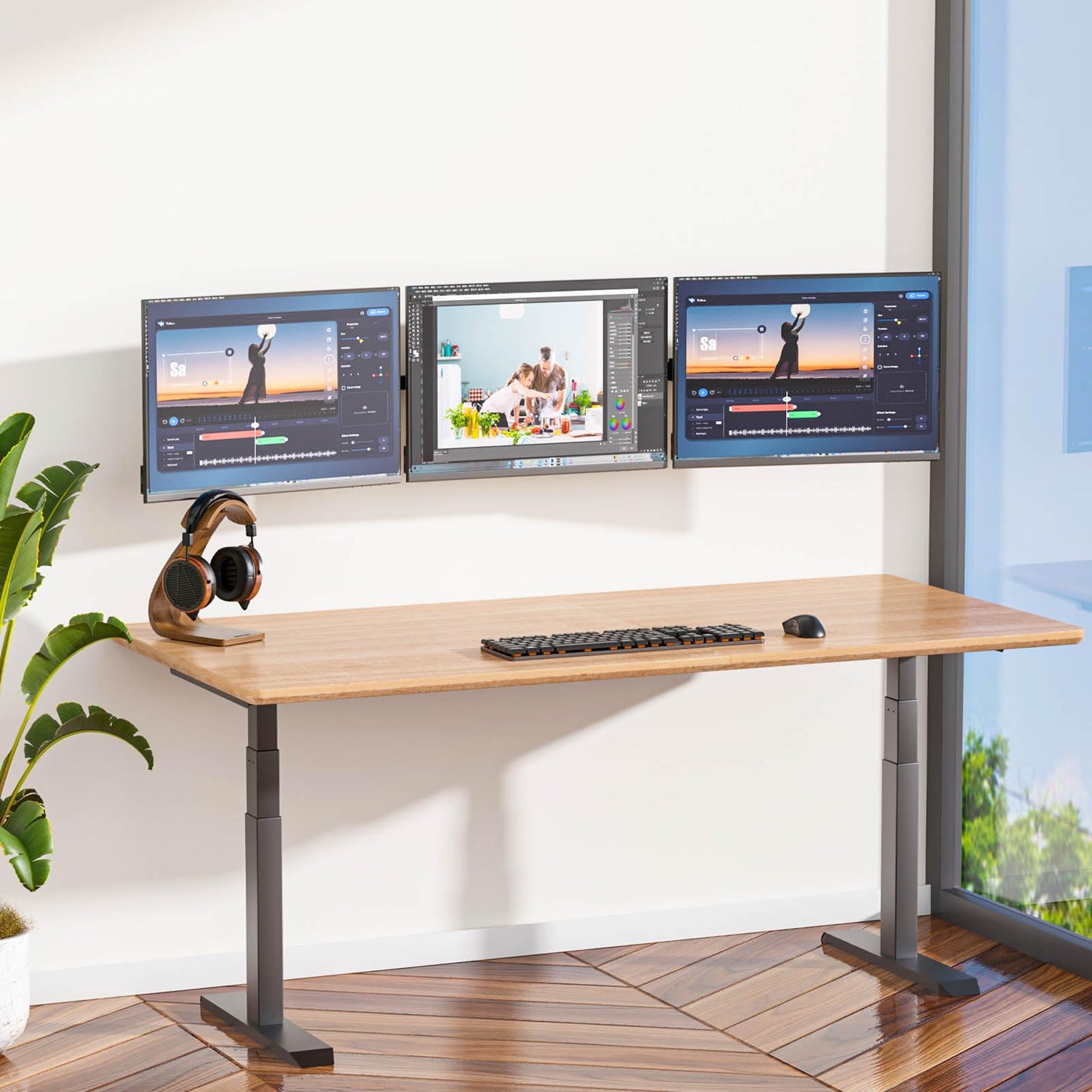 Soporte para Monitor WALI Negro con Brazo Triple e Inclinación para 3 Pantallas de 17 a 32 Pulgadas