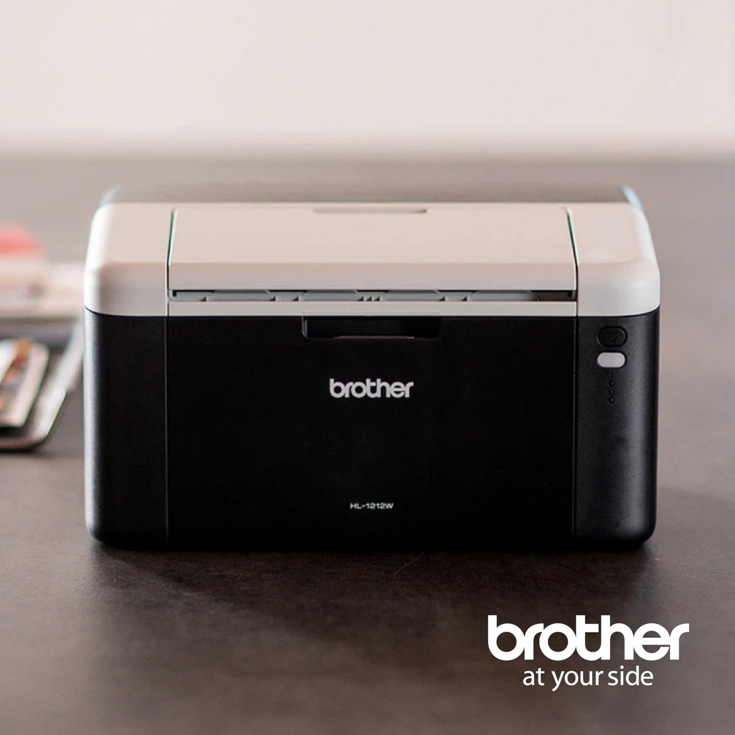 Brother HL1212W, Impresora láser monocromática con conectividad en red inalámbrica, Negro/Gris