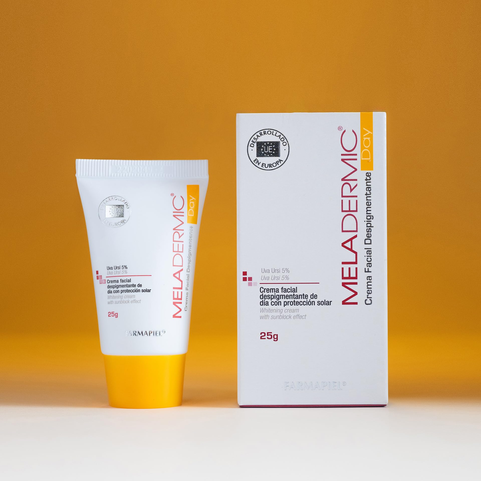 Meladermic Day I Crema Facial antimanchas para Pieles Sensibles I 25 g | Crema de Día con Protección Solar FPS 20 I Ingredientes naturales | Hidratación Profunda | Testado Dermatológicamente