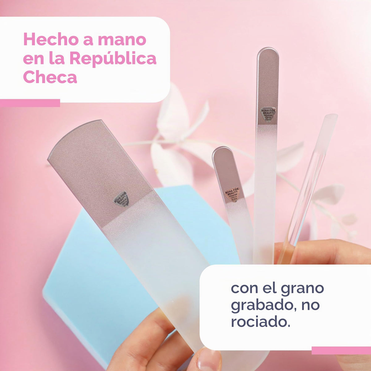 BONA FIDE BEAUTY Juego de Regalo de Pedicura de Manicura de Cristal Checo Hecho A Mano para Mujer, Juego de Regalo de 4 Piezas En Oro Rosa Con Lima de Pie de Vidrio, Empujador de Cutícula, Mini Lima y