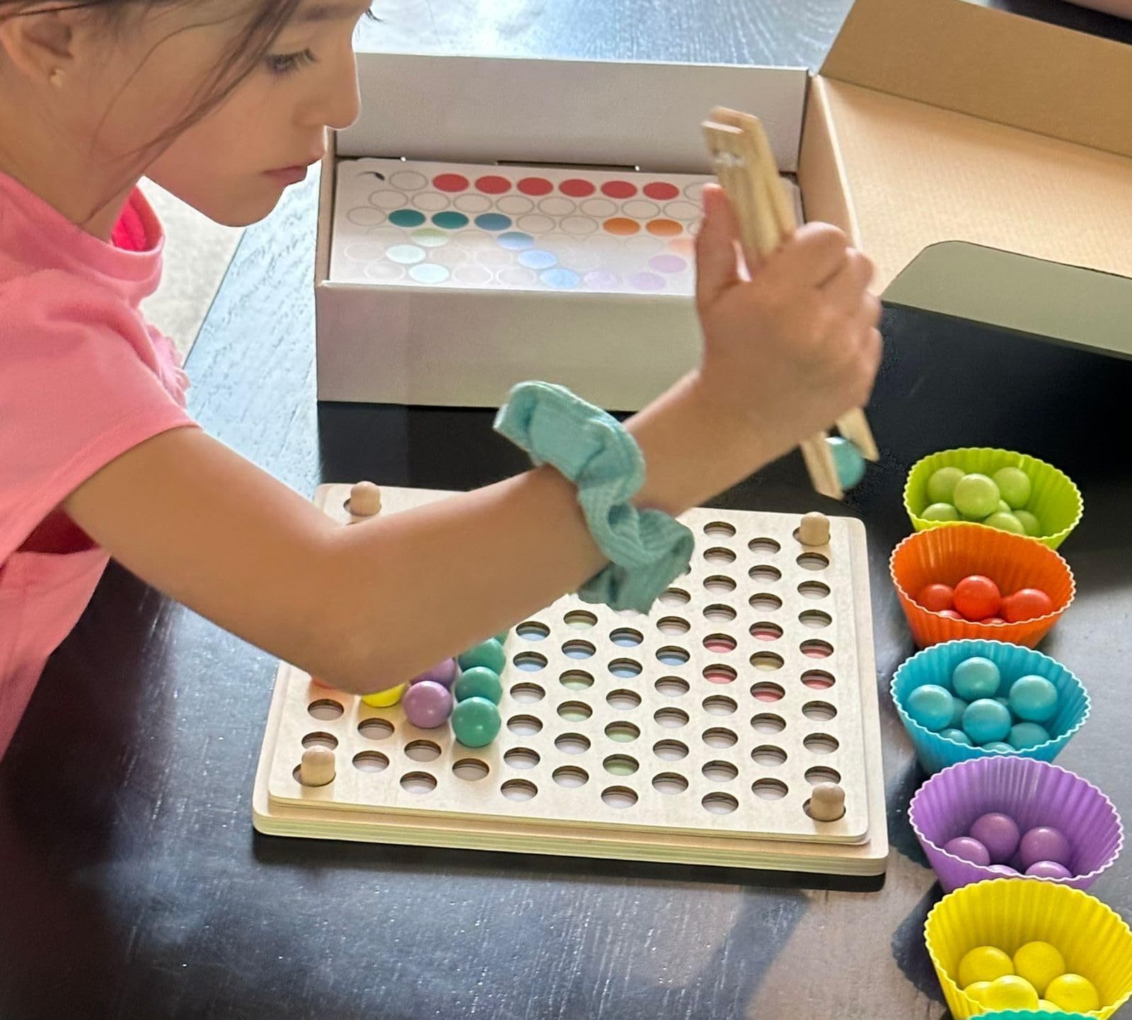 Juguete Montessori Time to Fiesta Figuras de Bolitas Colores